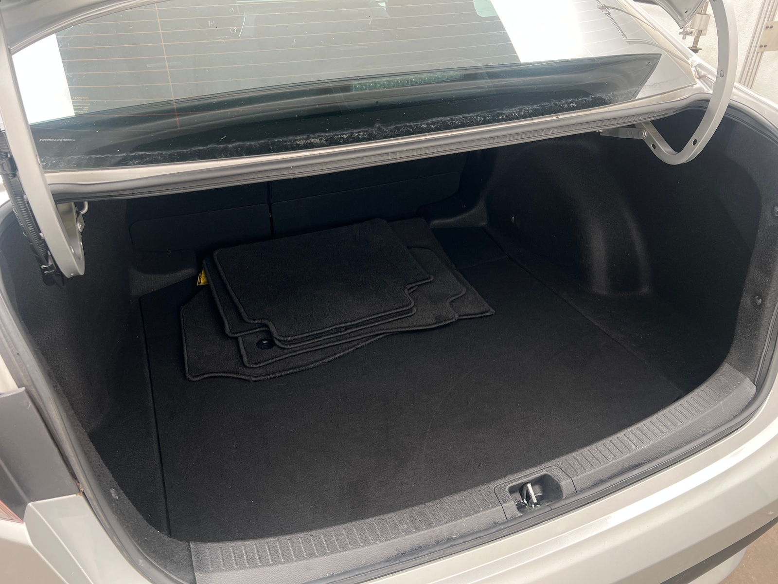 Thumbnail: 2022 Toyota Corolla - 7