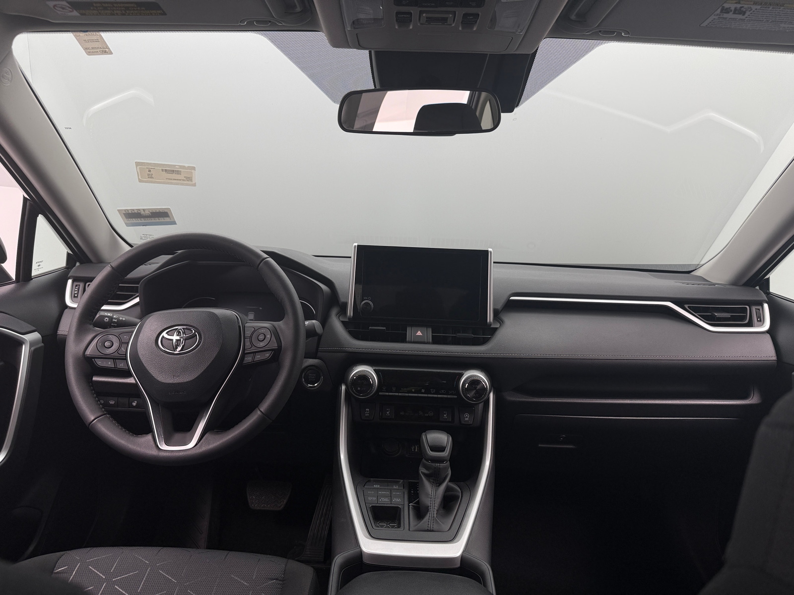 Thumbnail: 2025 Toyota RAV4 - 3