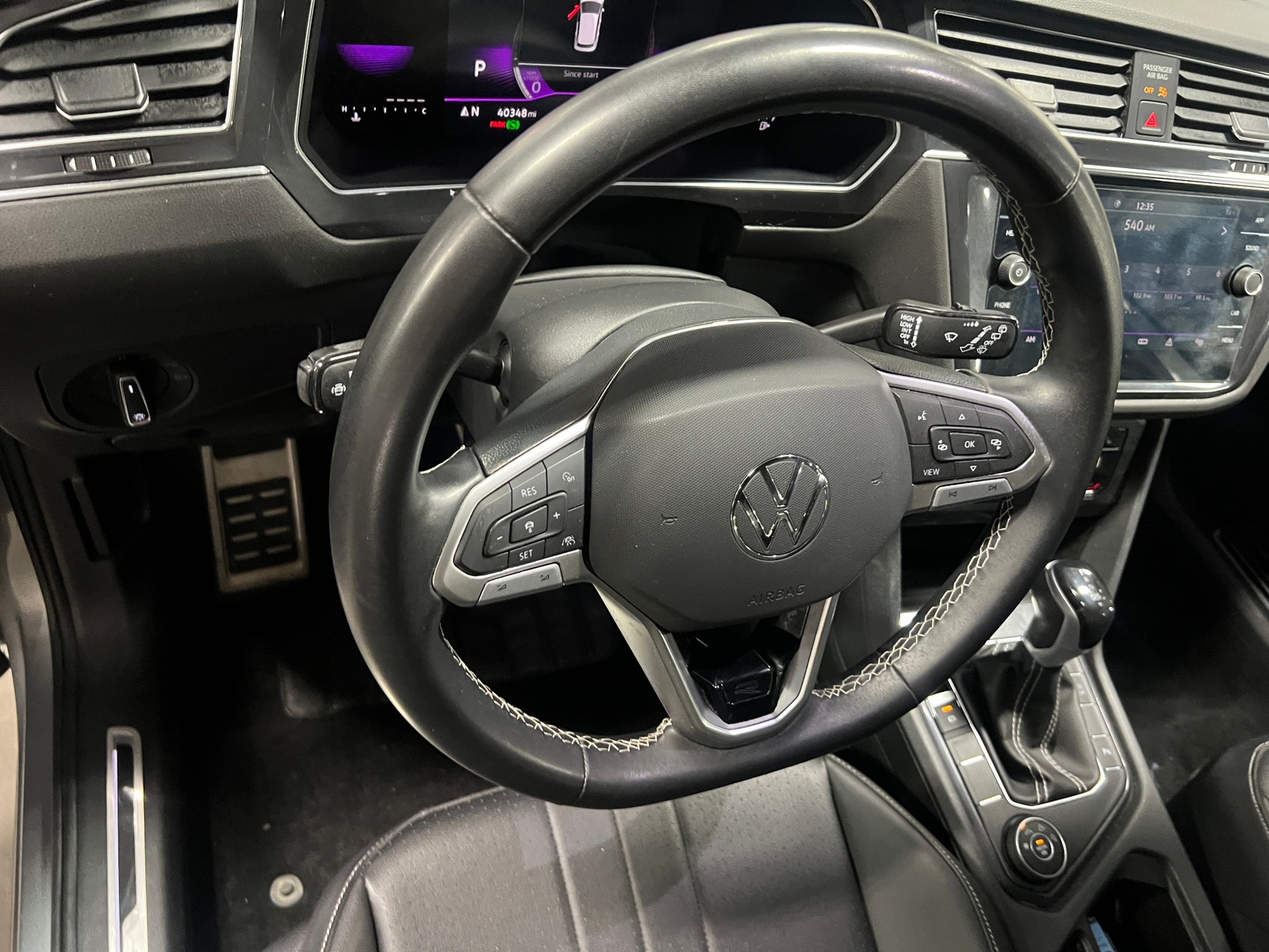 Thumbnail: 2023 Volkswagen Tiguan - 4