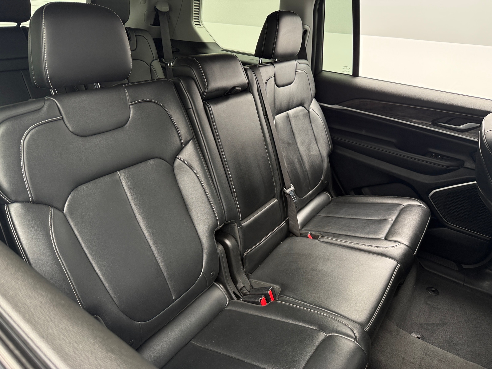 Thumbnail: 2021 Jeep Grand Cherokee L - 5