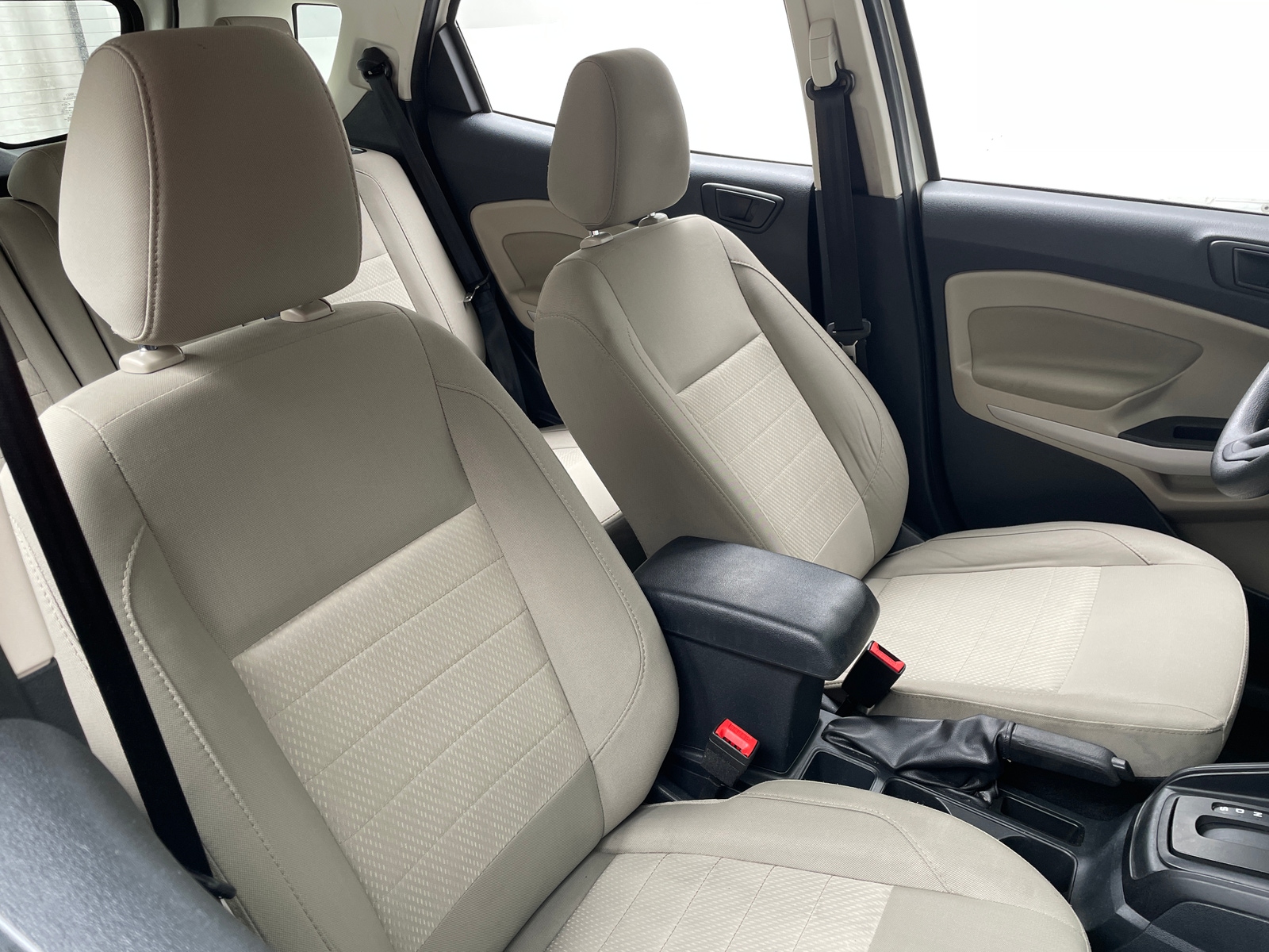 Thumbnail: 2022 Ford EcoSport - 2