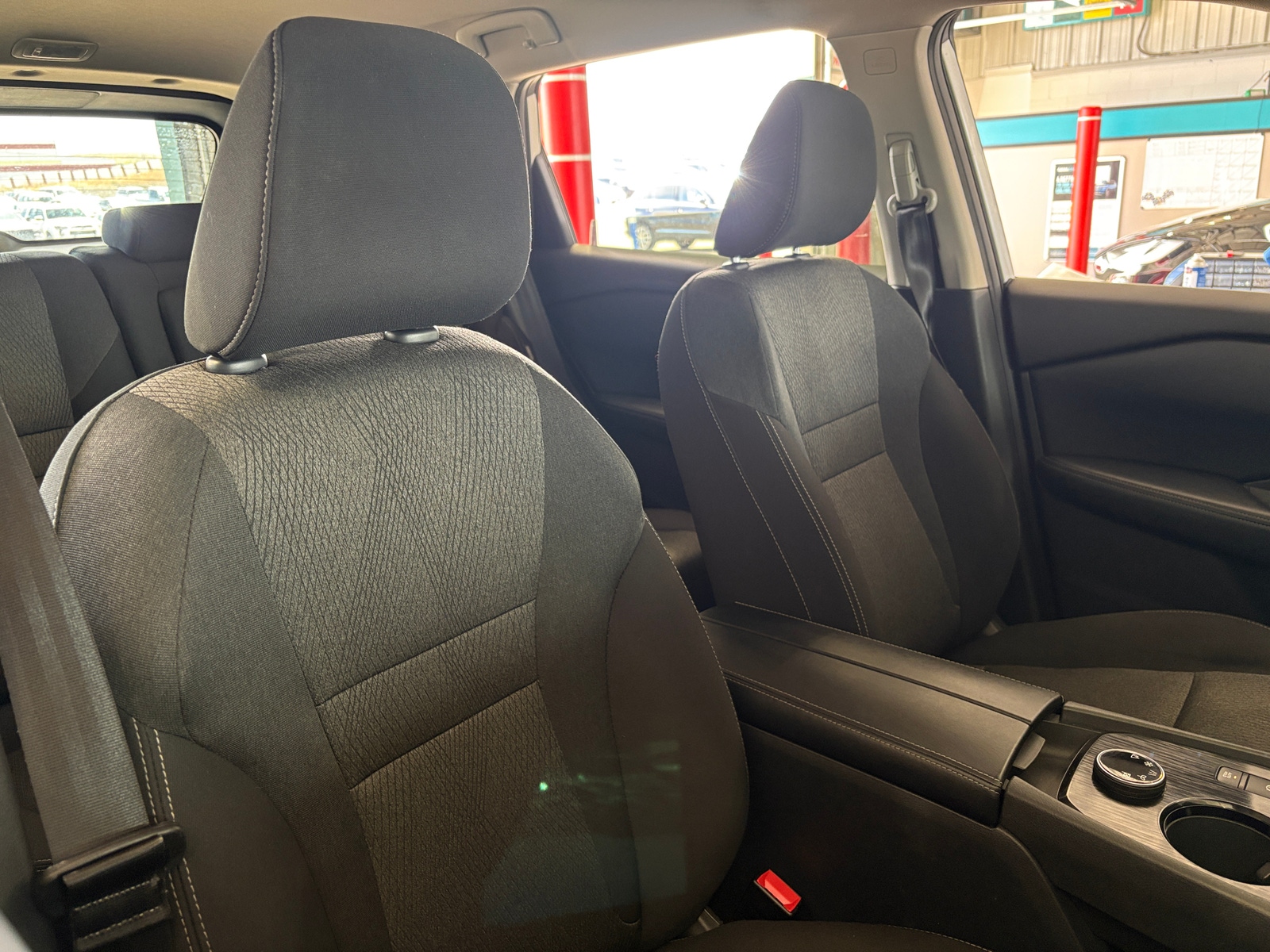 Thumbnail: 2025 Nissan Rogue - 2