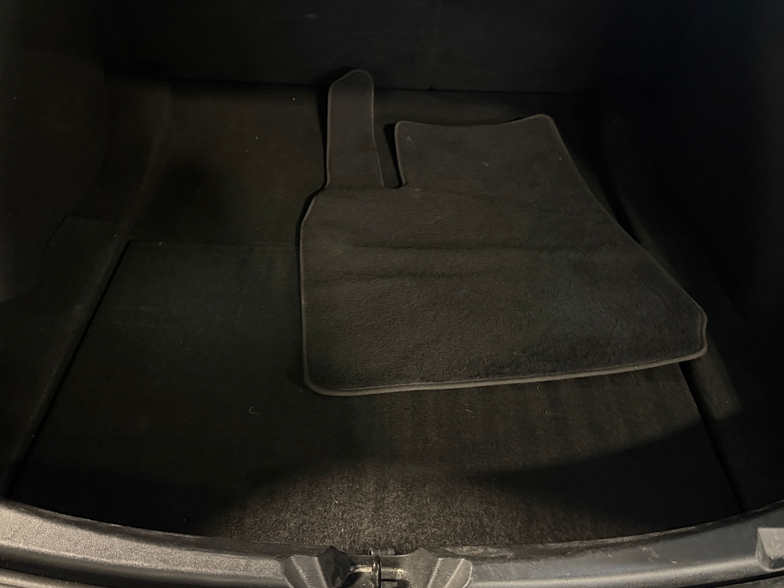Thumbnail: 2022 Tesla Model 3 - 5