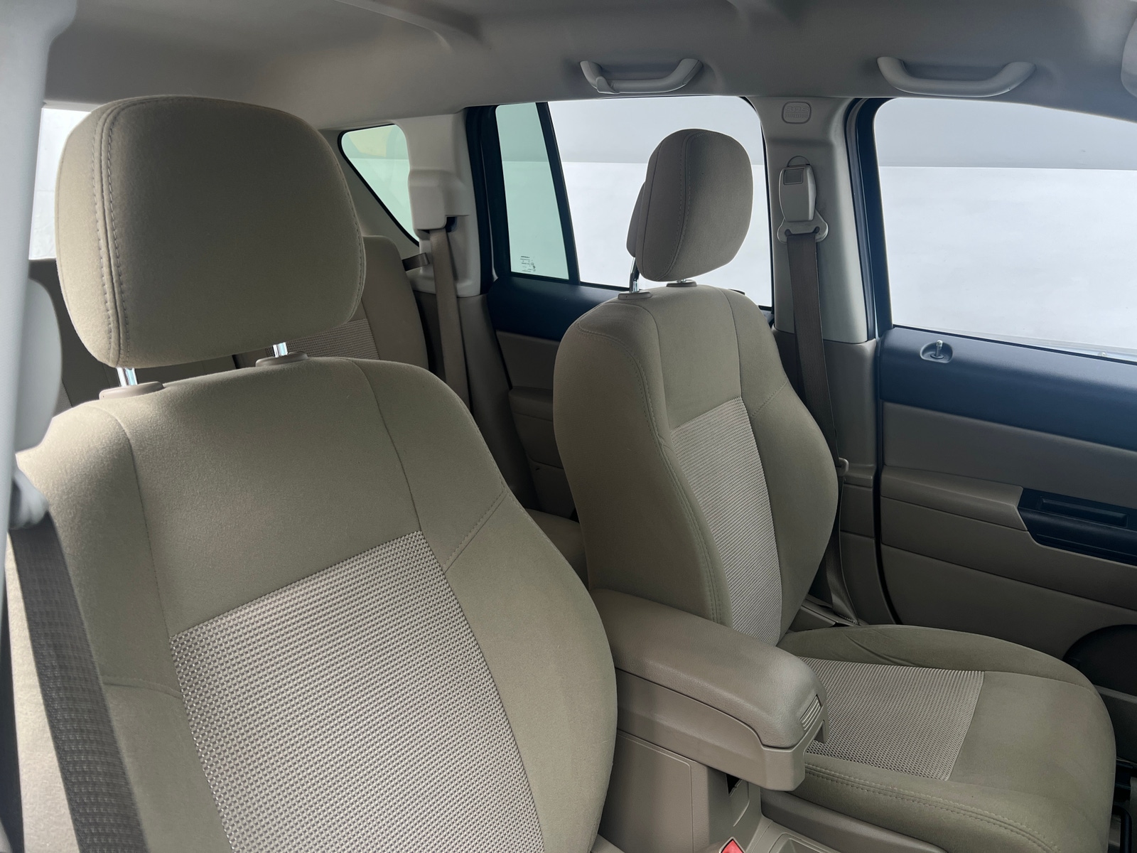 Thumbnail: 2017 Jeep Compass - 2