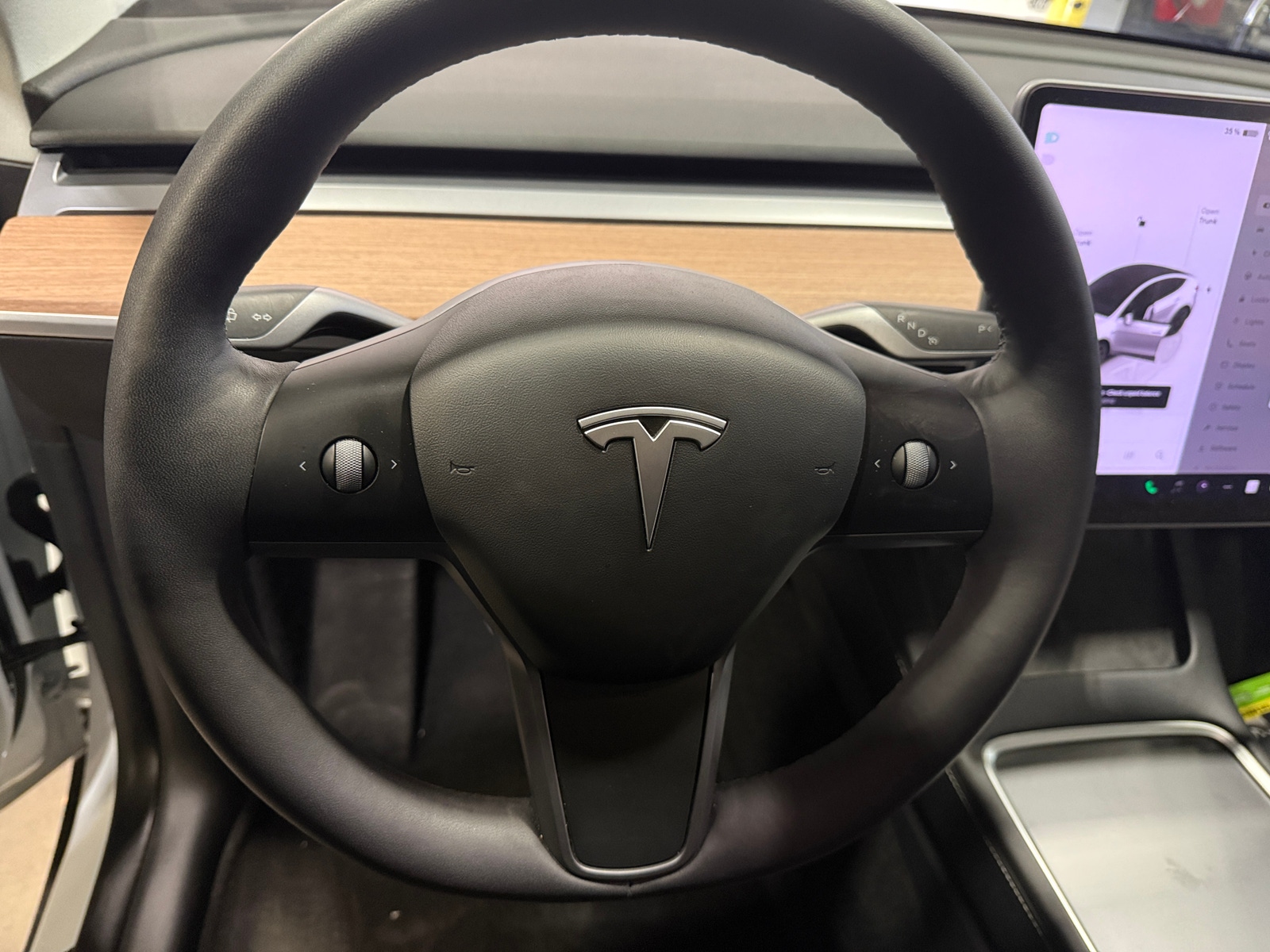 Thumbnail: 2022 Tesla Model Y - 4