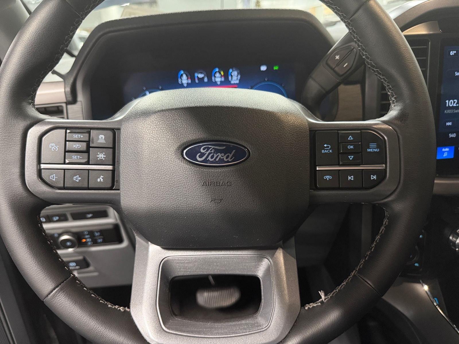 Thumbnail: 2024 Ford Econoline - 5