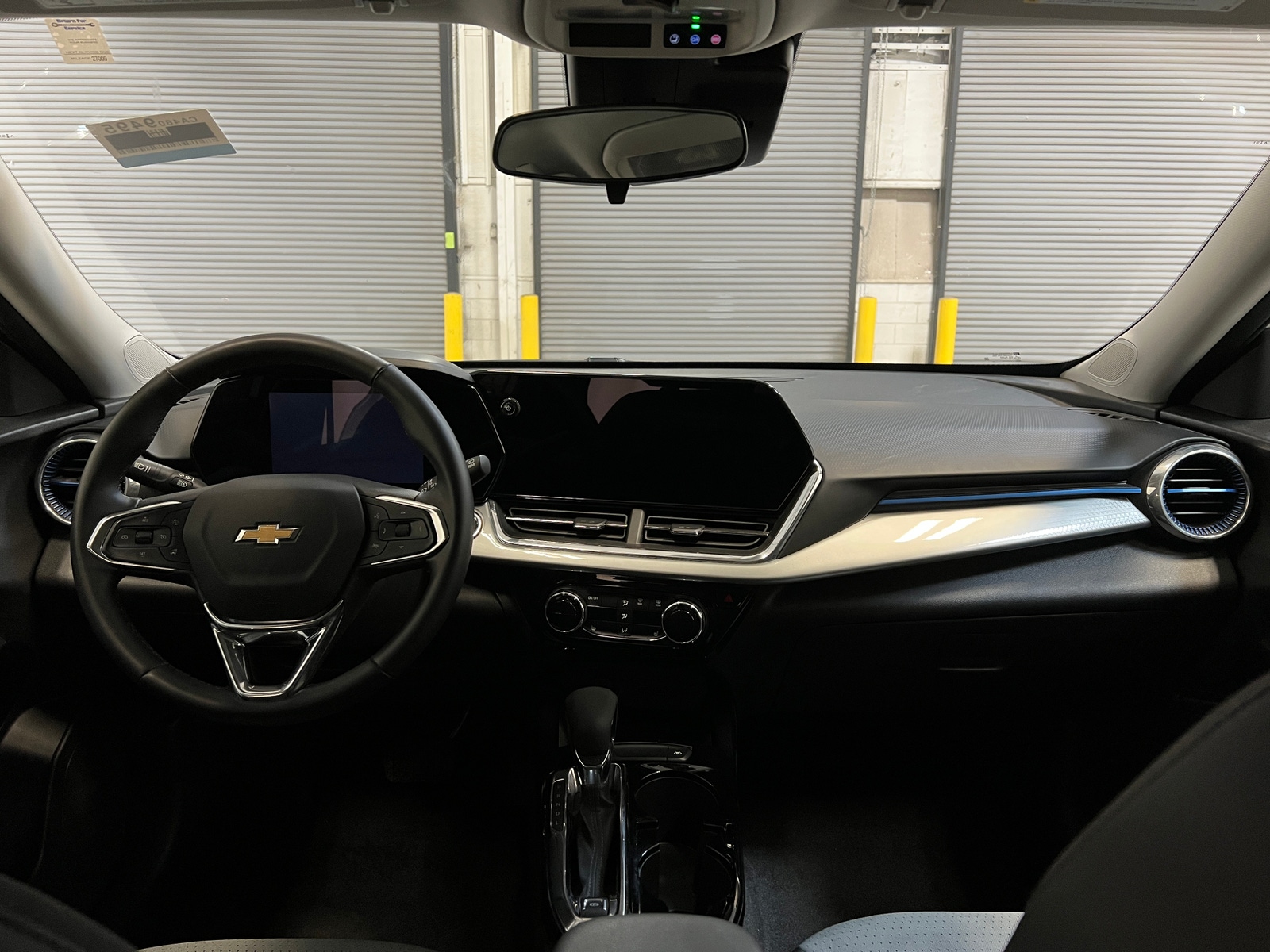 Thumbnail: 2025 Chevrolet Trax - 3