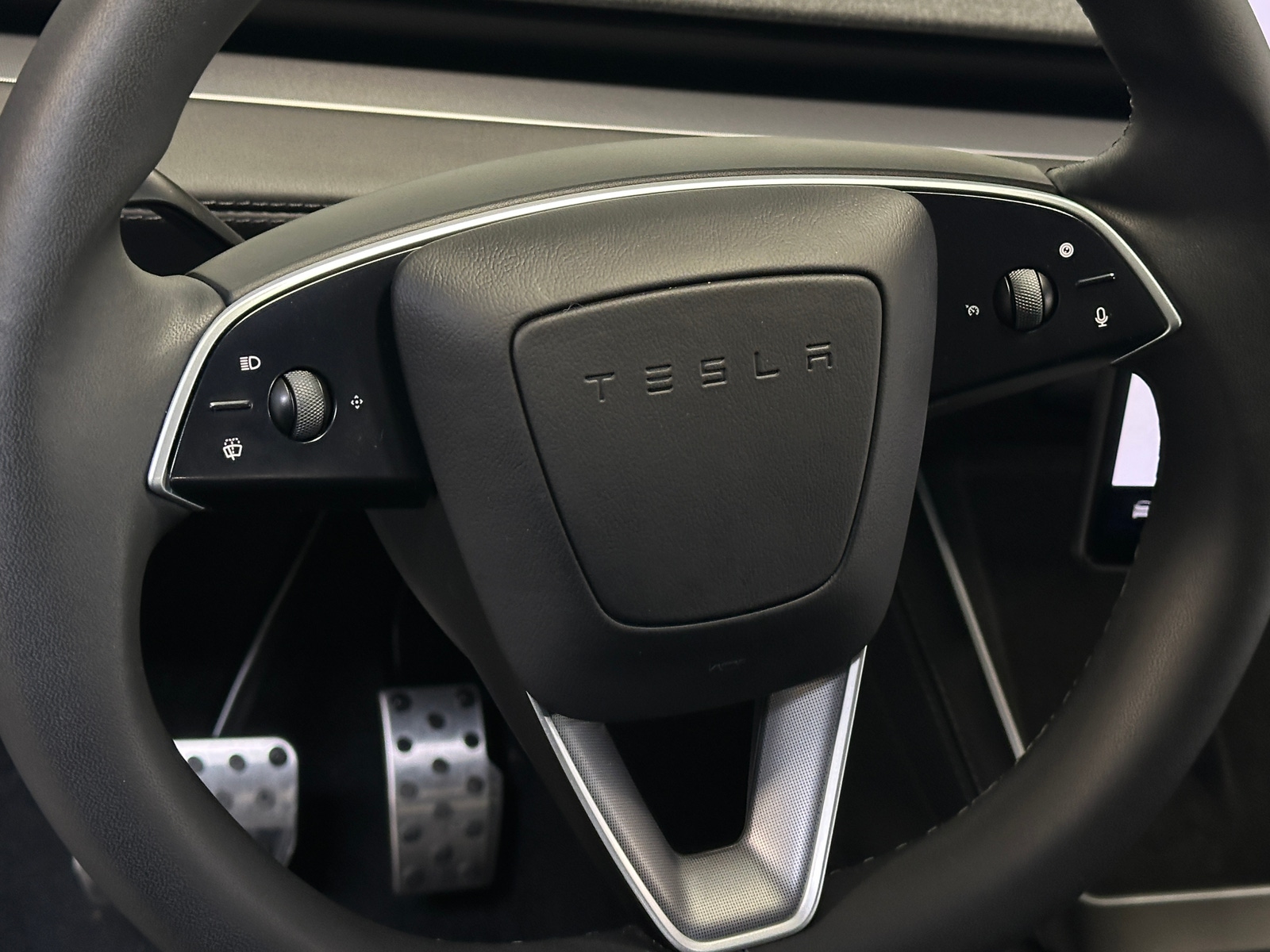 Thumbnail: 2026 Tesla Model Y - 4