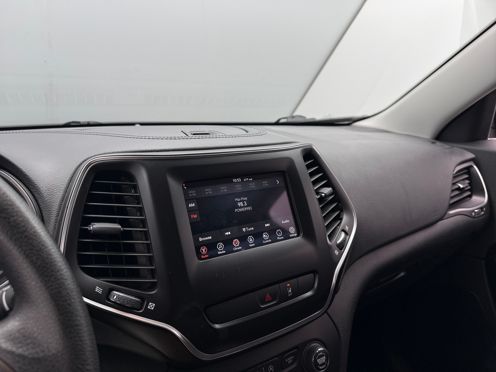Thumbnail: 2021 Jeep Cherokee - 4
