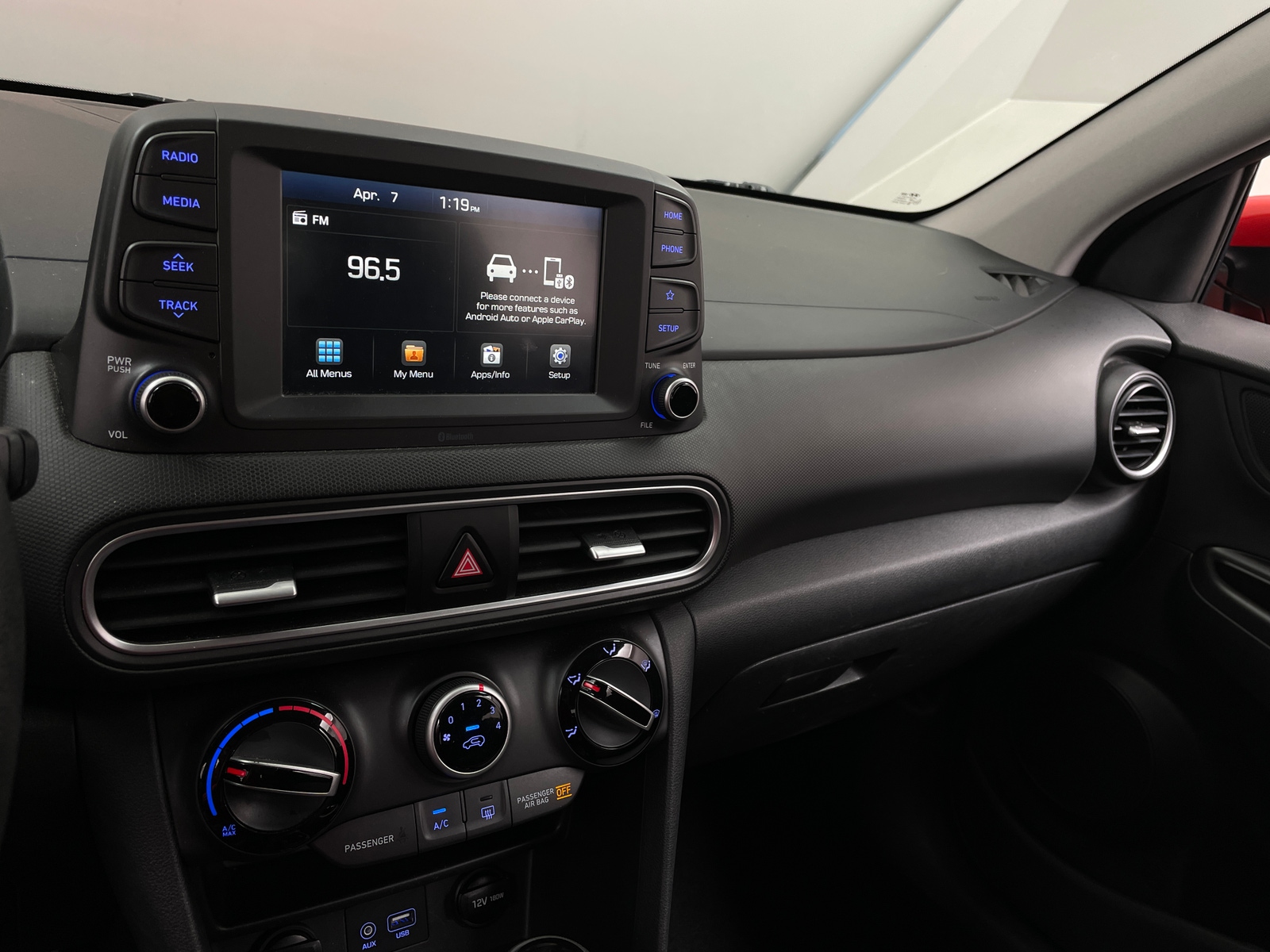 Thumbnail: 2019 Hyundai Kona - 4