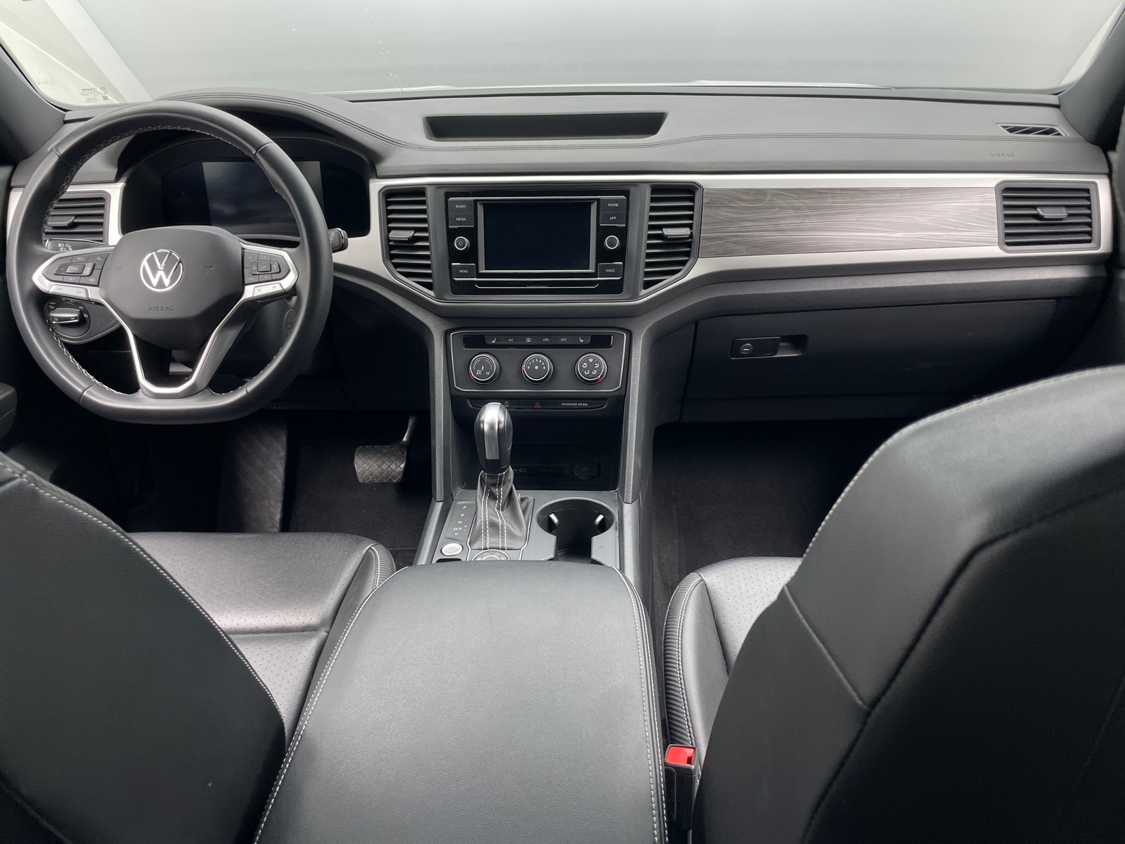 Thumbnail: 2022 Volkswagen Atlas - 2