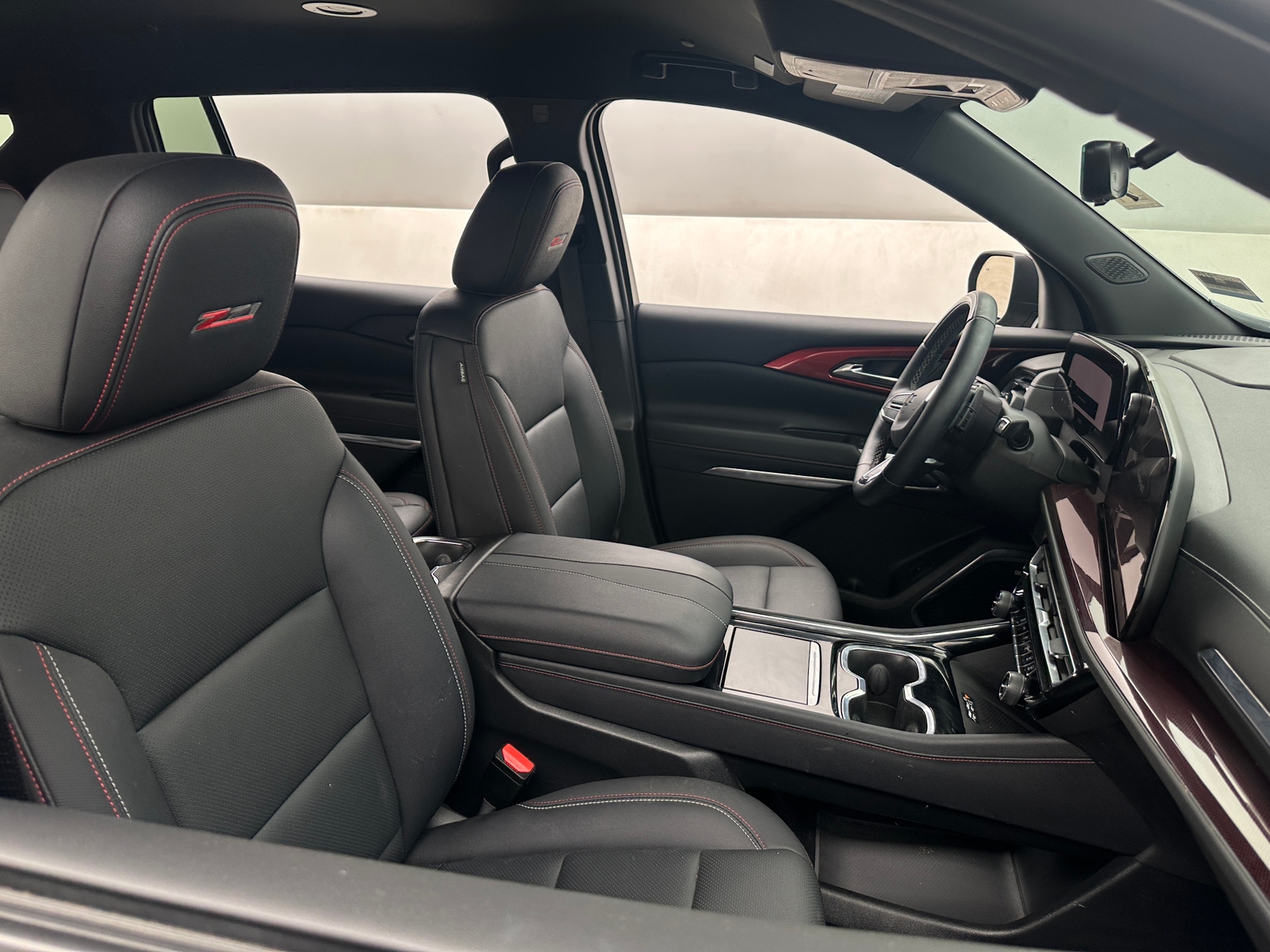 Thumbnail: 2024 Chevrolet Traverse - 2