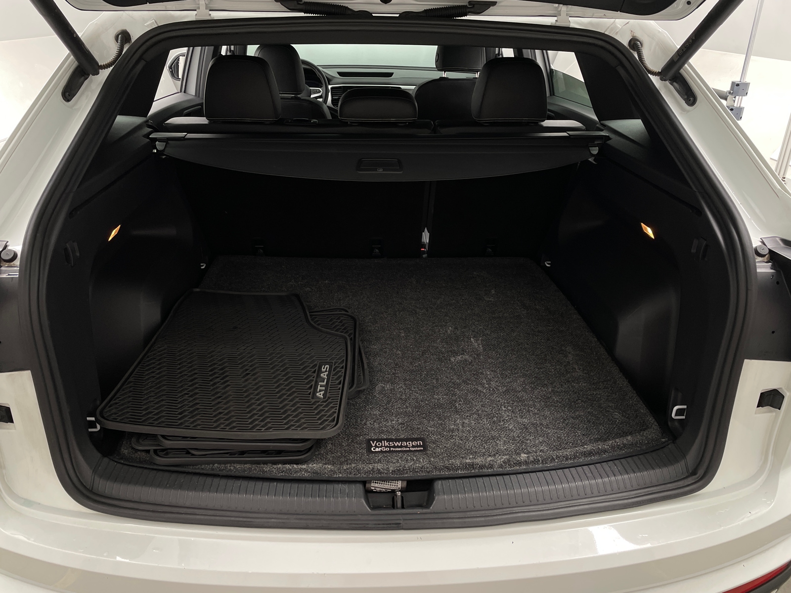 Thumbnail: 2023 Volkswagen Atlas - 6