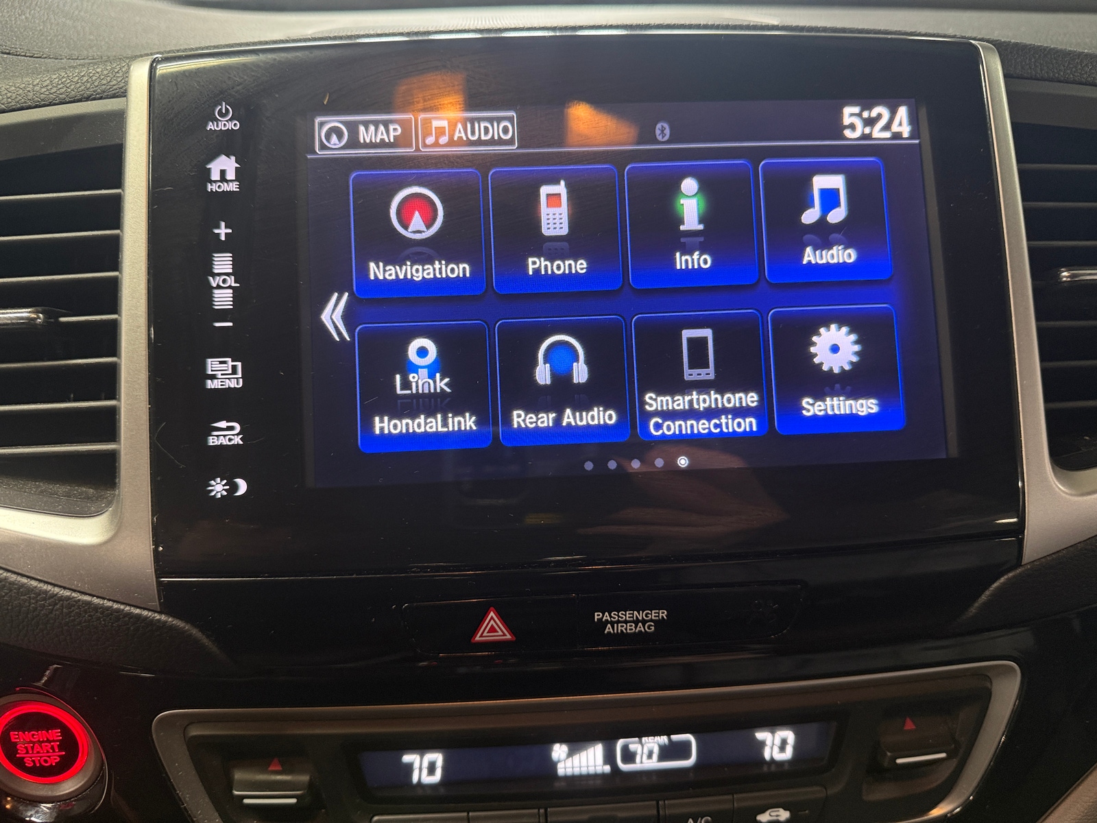 Thumbnail: 2018 Honda Pilot - 3