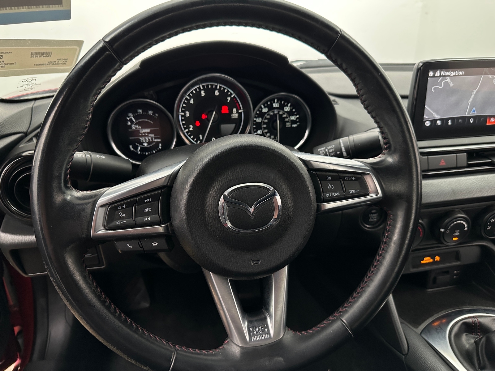 Thumbnail: 2019 Mazda MX-5 Miata - 4