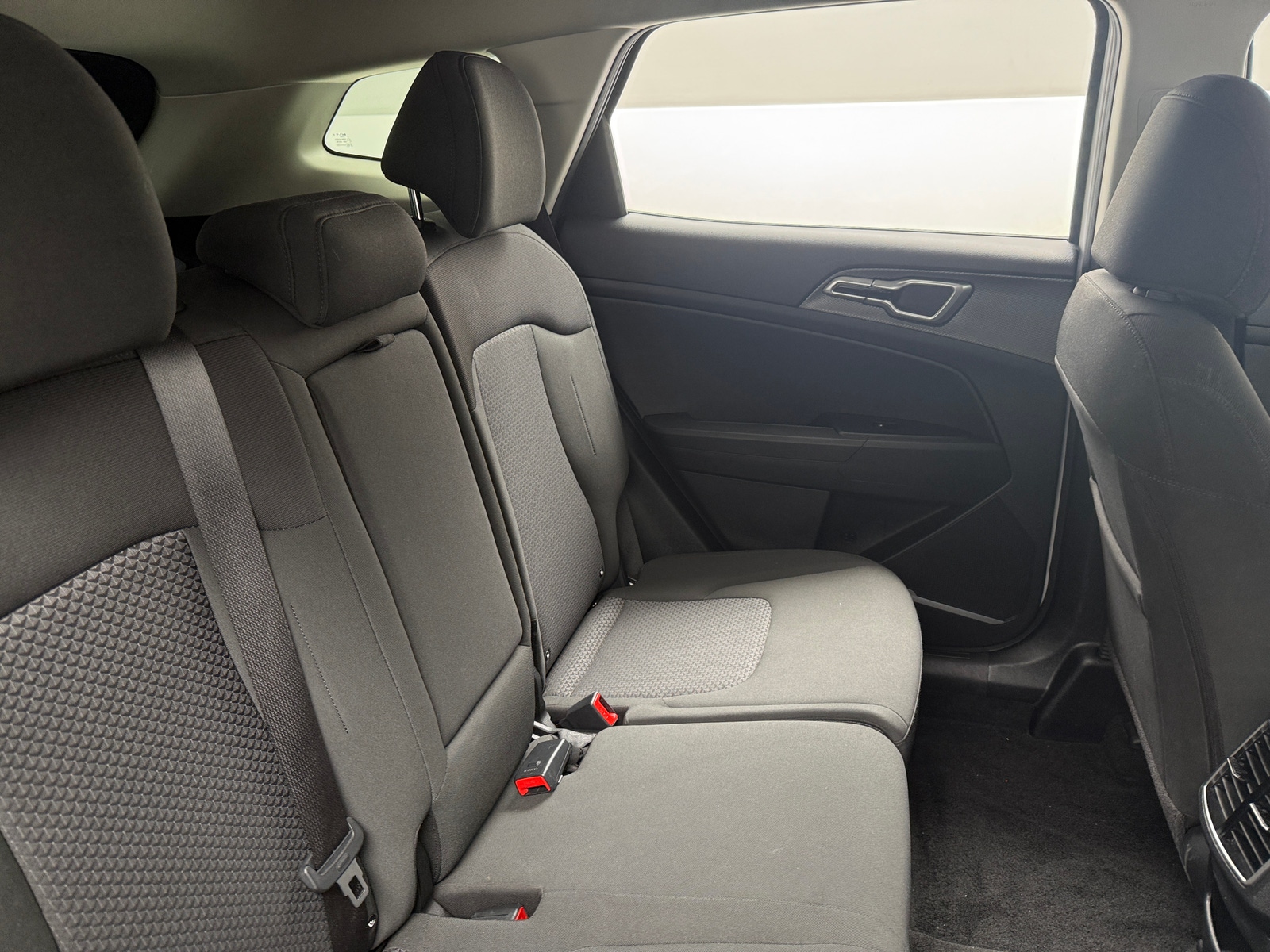 Thumbnail: 2025 Kia Sportage - 6