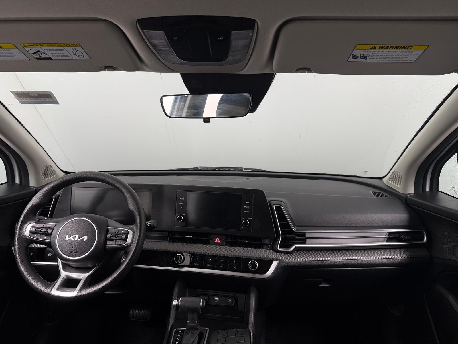 Thumbnail: 2025 Kia Sportage - 3