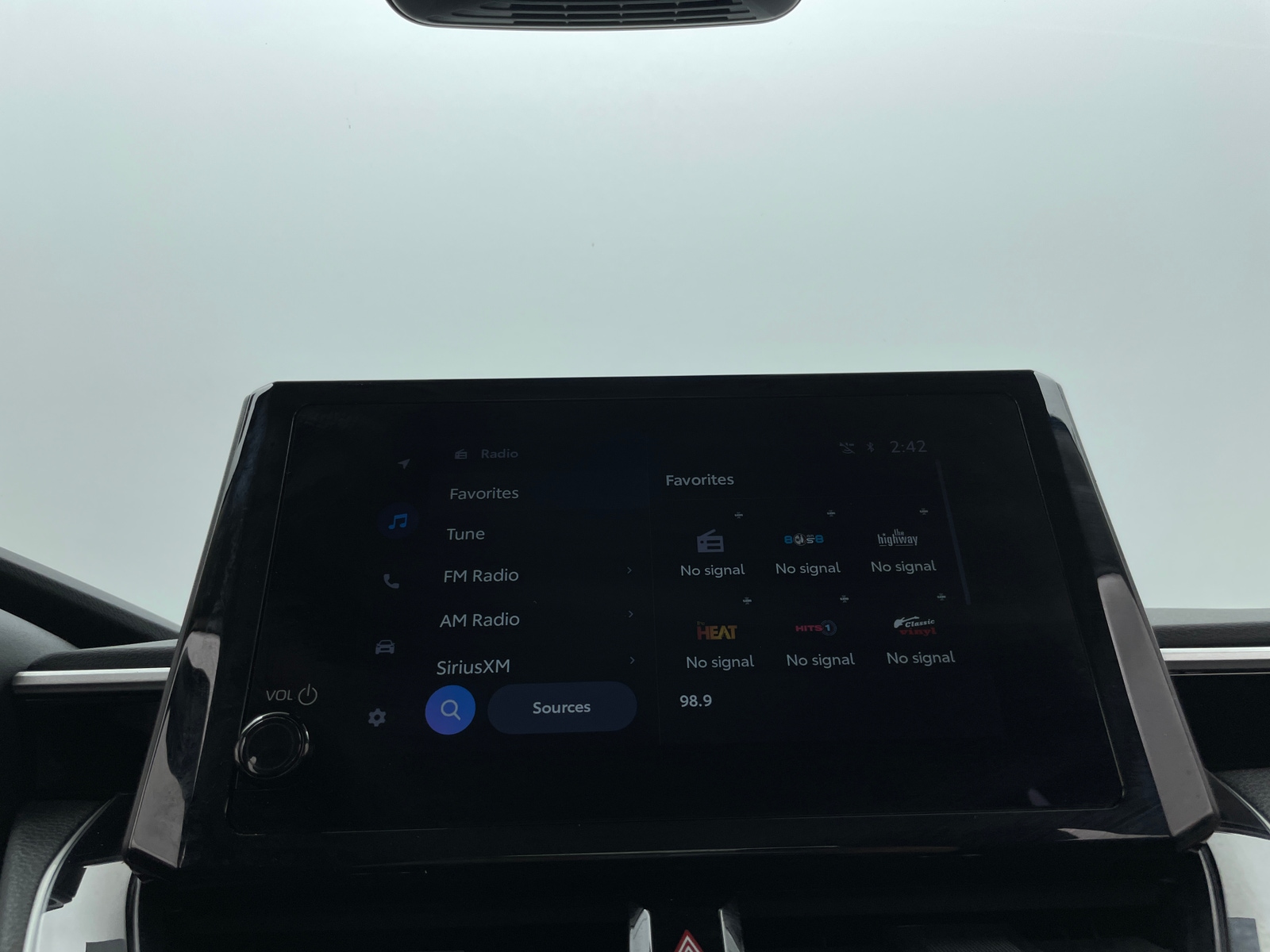 Thumbnail: 2025 Toyota Corolla - 4