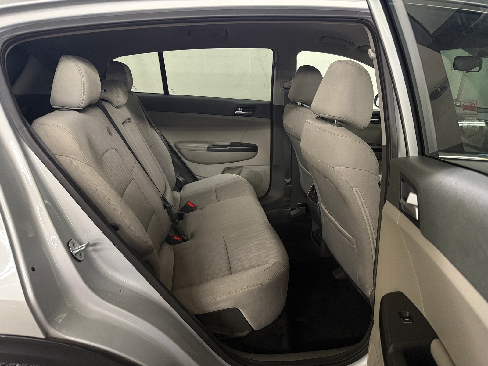 Thumbnail: 2017 Kia Sportage - 6