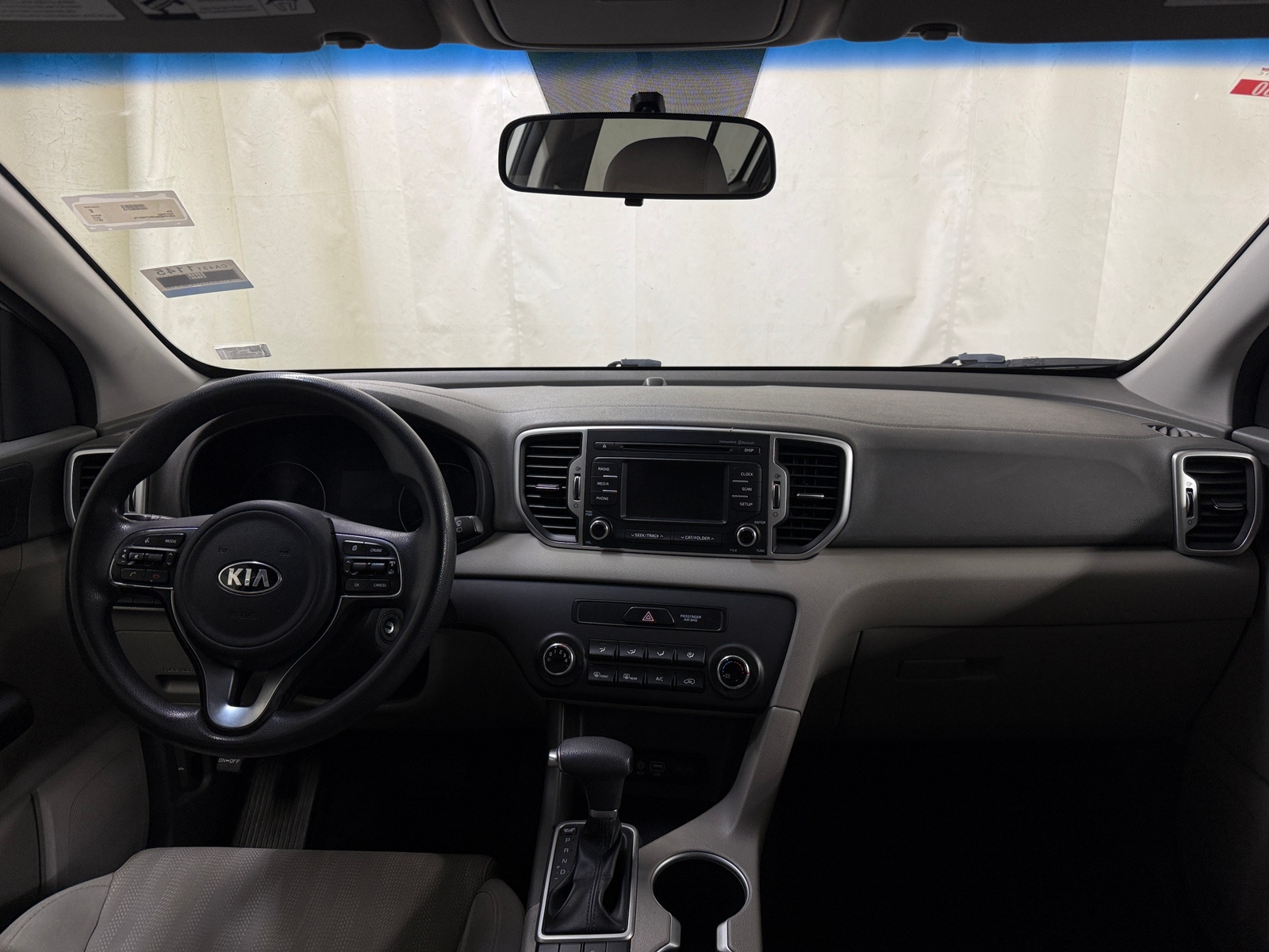 Thumbnail: 2017 Kia Sportage - 3