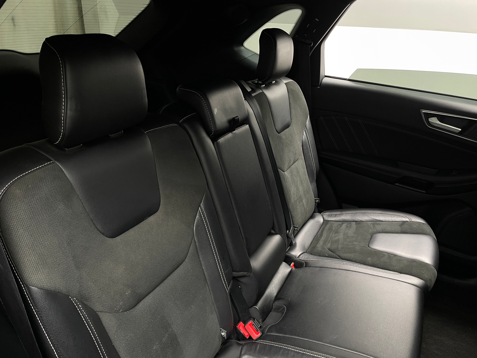 Thumbnail: 2020 Ford Edge - 5