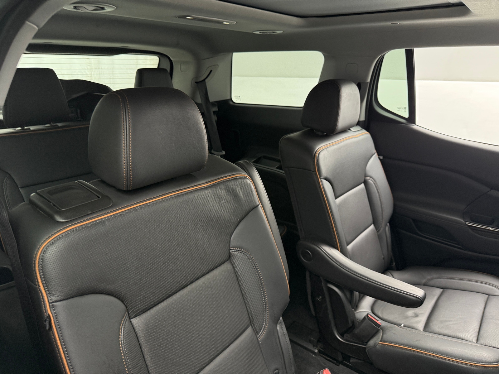 Thumbnail: 2023 GMC Acadia - 6