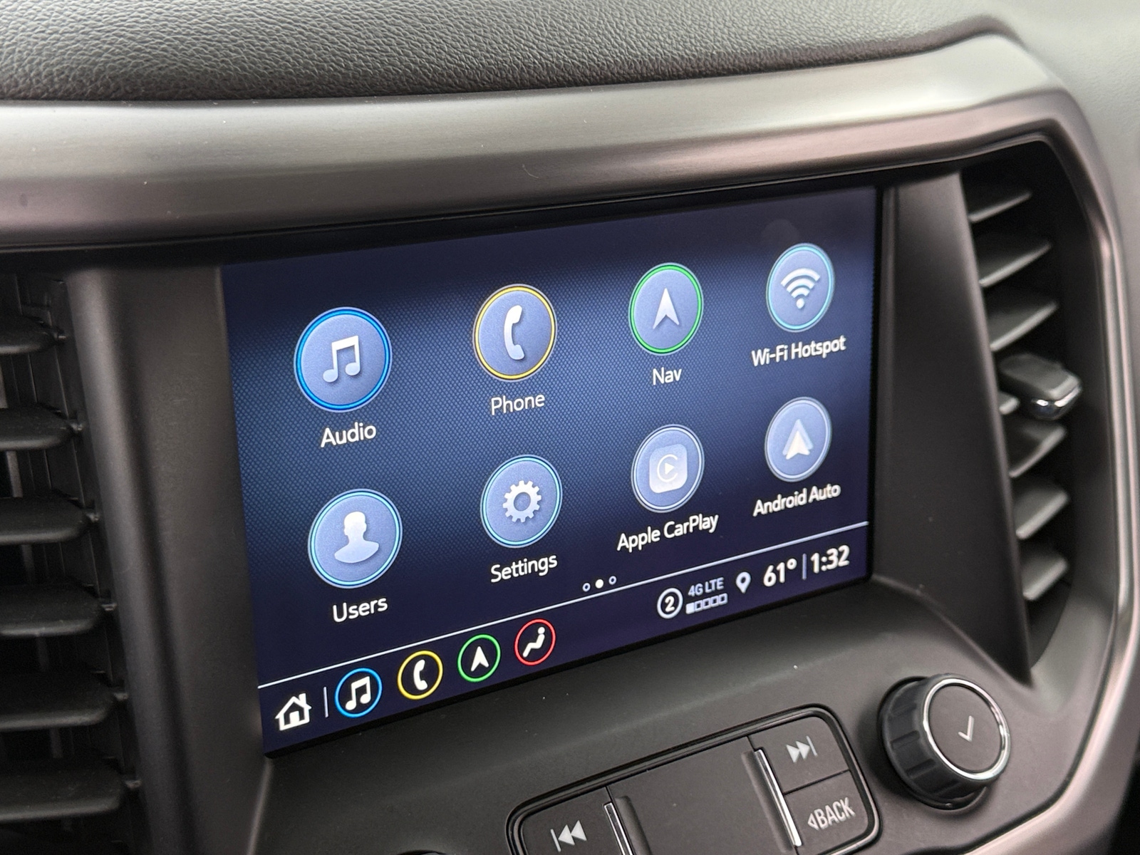 Thumbnail: 2023 GMC Acadia - 4