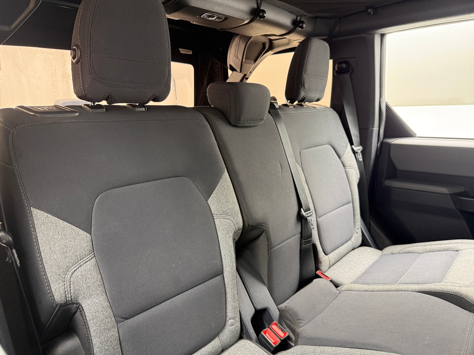 Thumbnail: 2021 Ford Bronco - 6