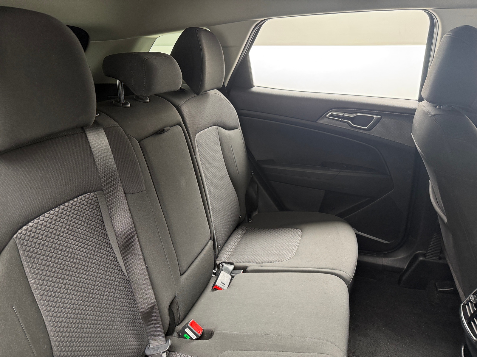 Thumbnail: 2025 Kia Sportage - 6