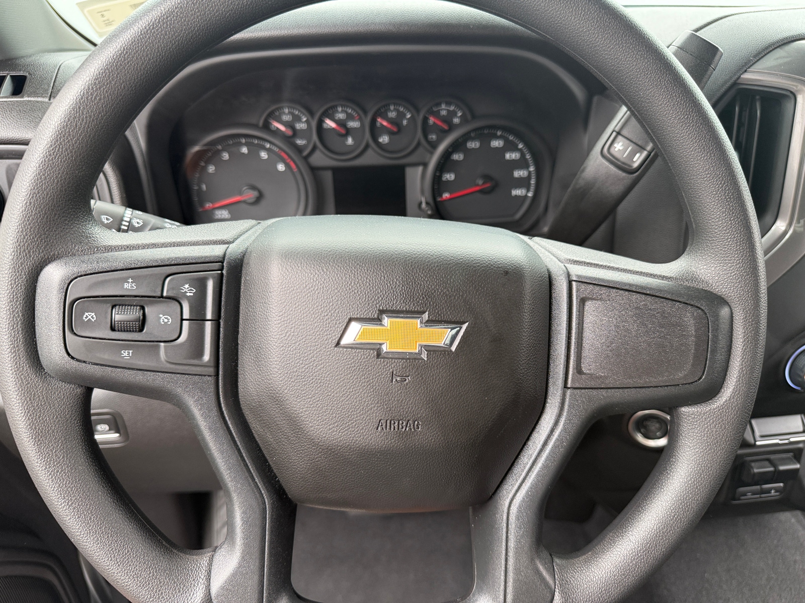 Thumbnail: 2025 Chevrolet Silverado 2500 - 5