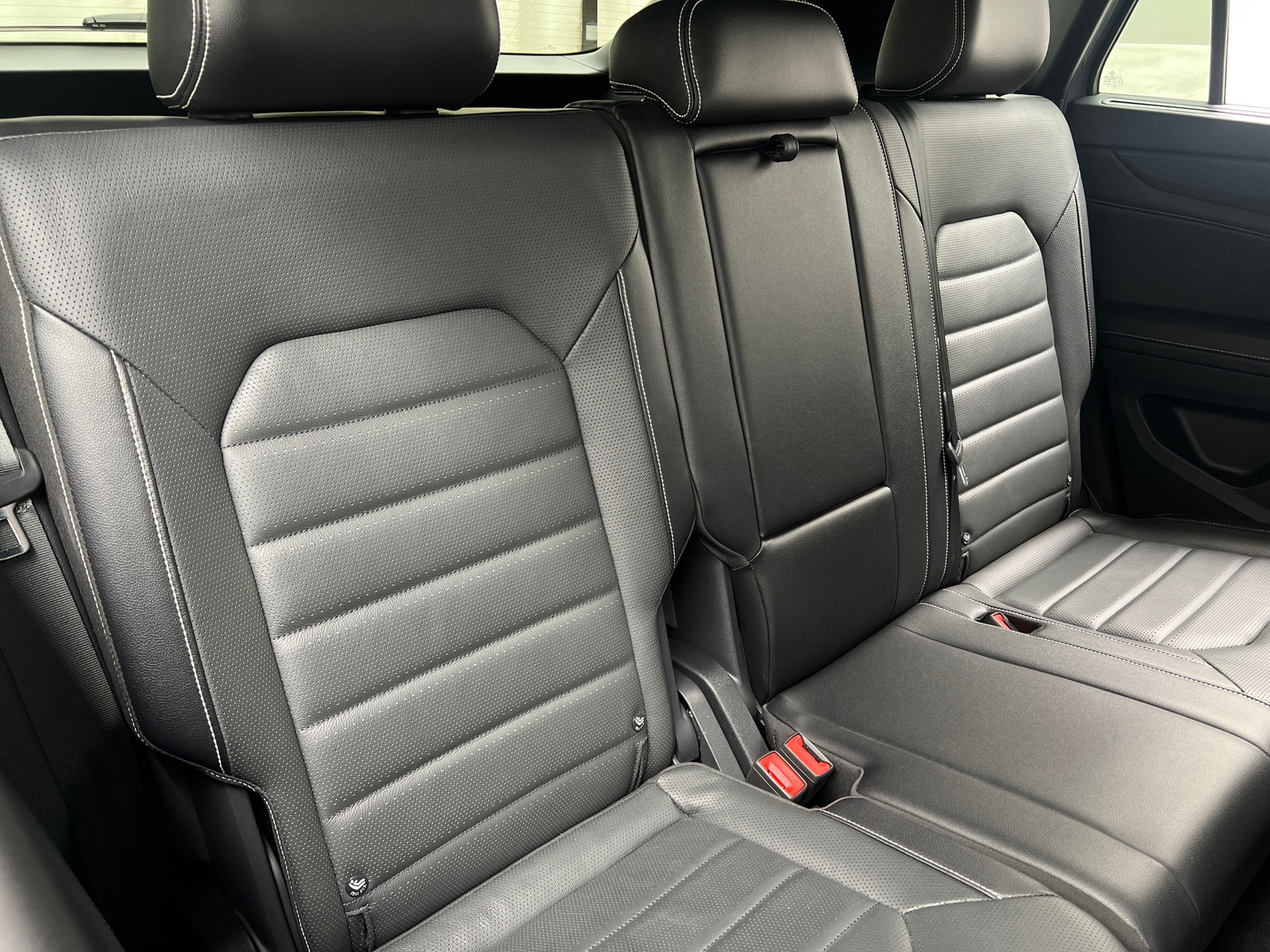 Thumbnail: 2024 Volkswagen Atlas - 5