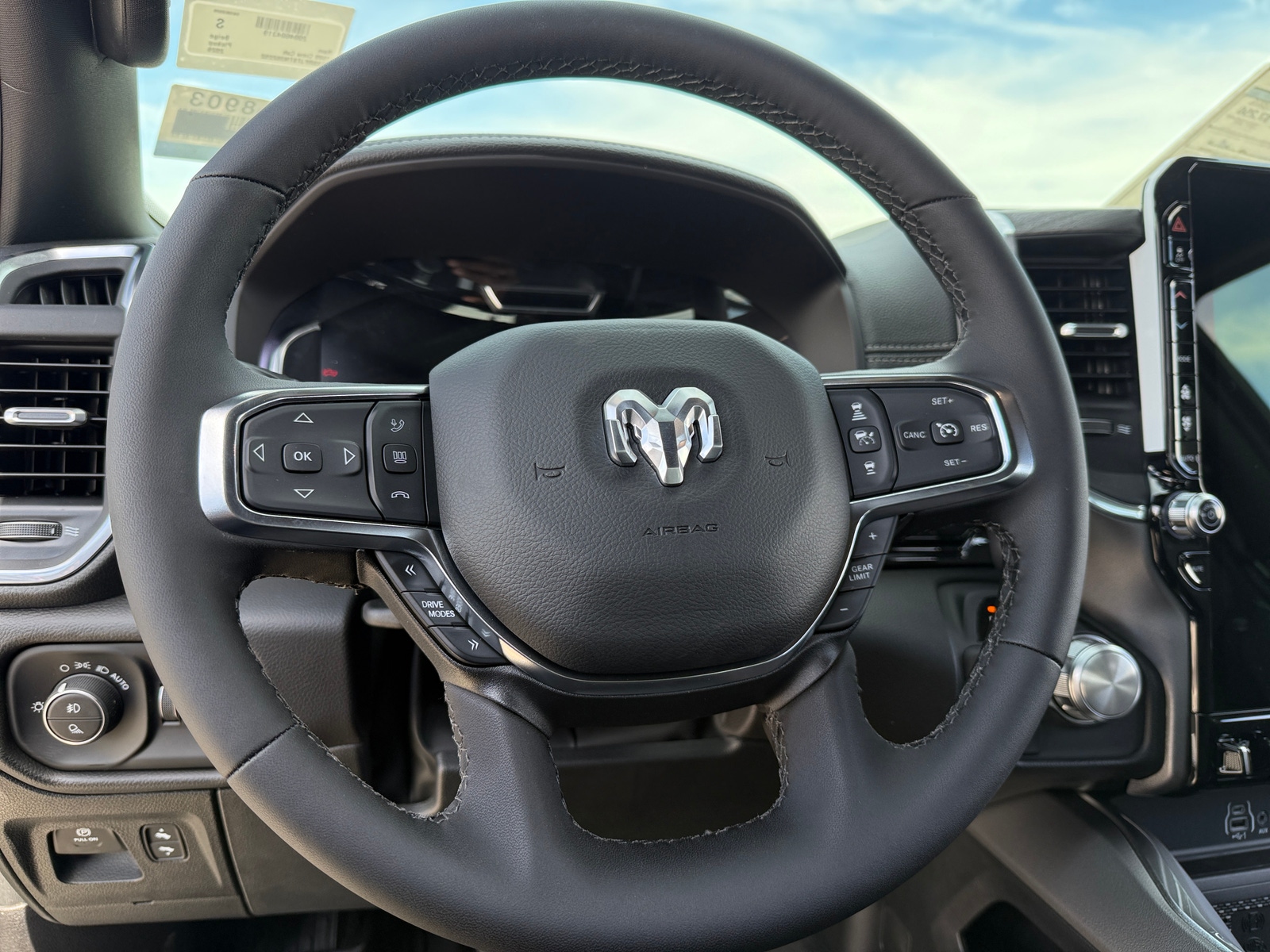 Thumbnail: 2026 RAM 1500 - 4