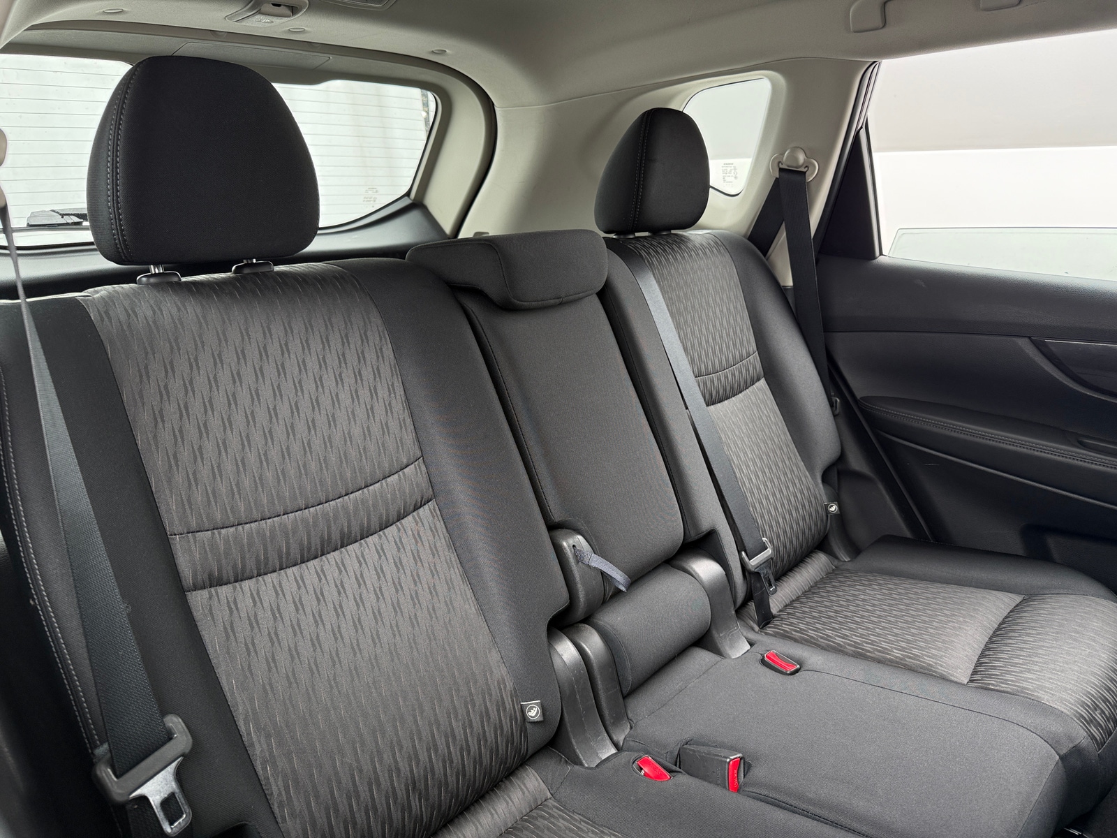 Thumbnail: 2018 Nissan Rogue - 6