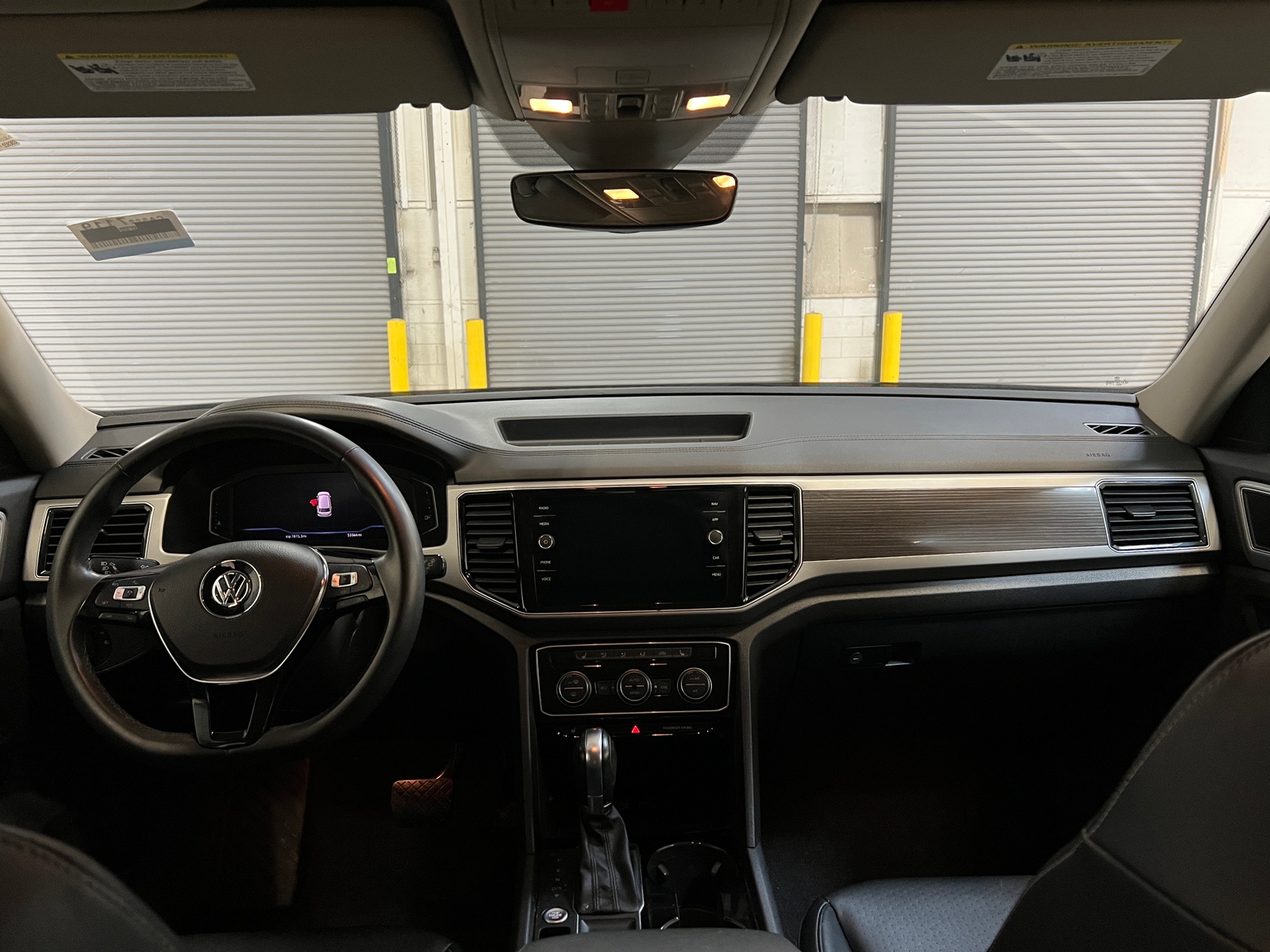 Thumbnail: 2019 Volkswagen Atlas - 2