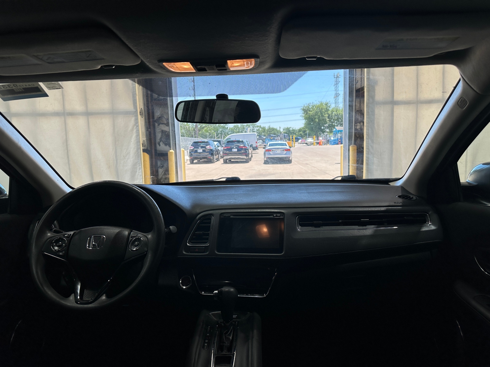 Thumbnail: 2017 Honda HR-V - 3