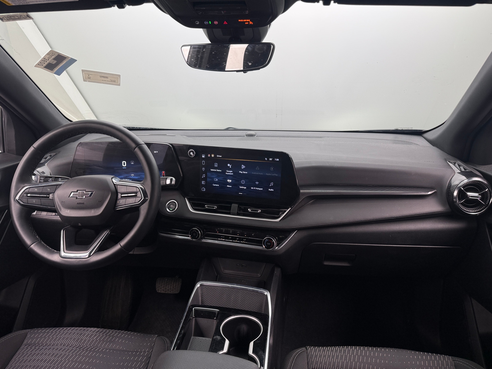 Thumbnail: 2025 Chevrolet Equinox - 3