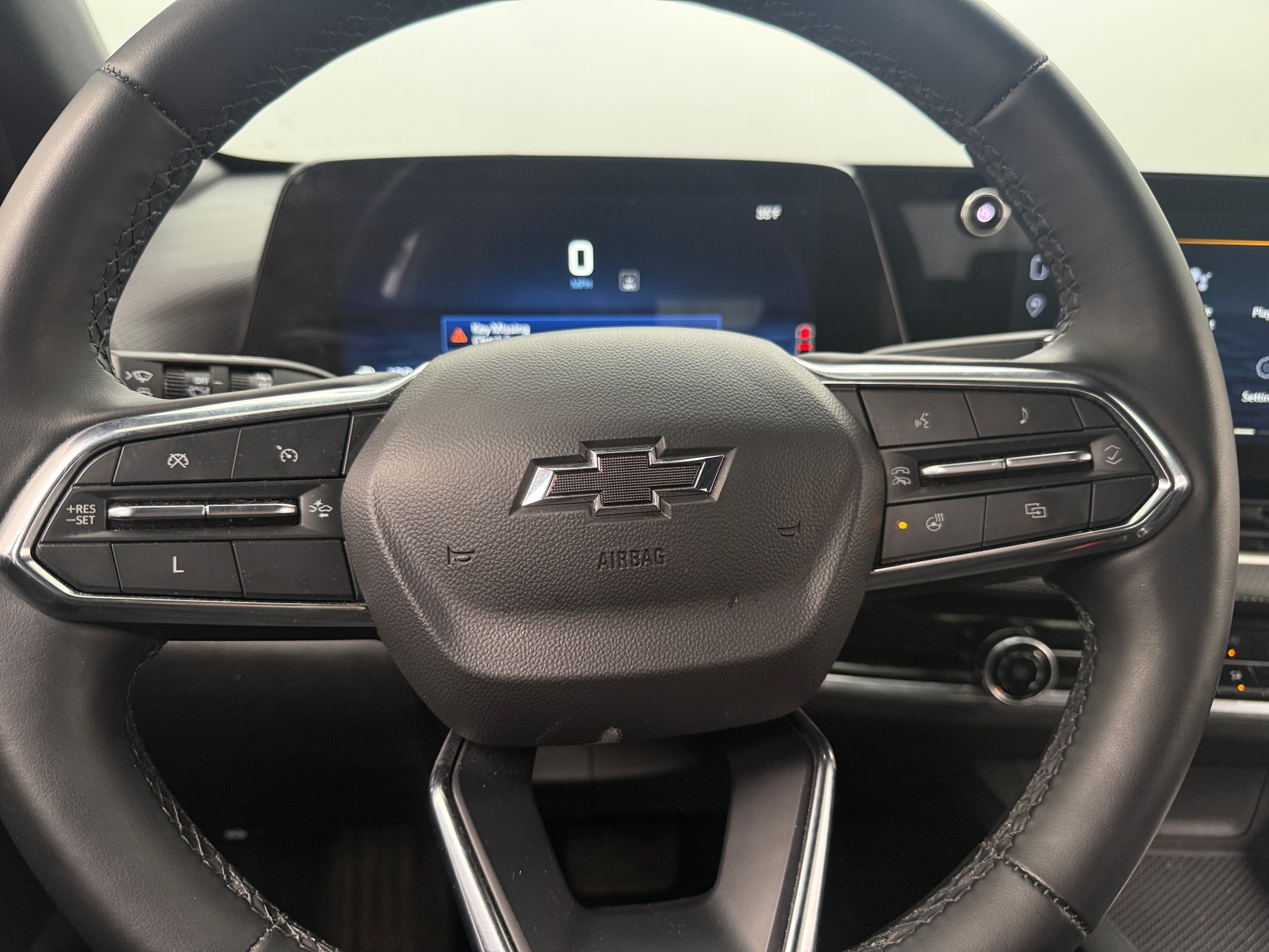 Thumbnail: 2025 Chevrolet Equinox - 5