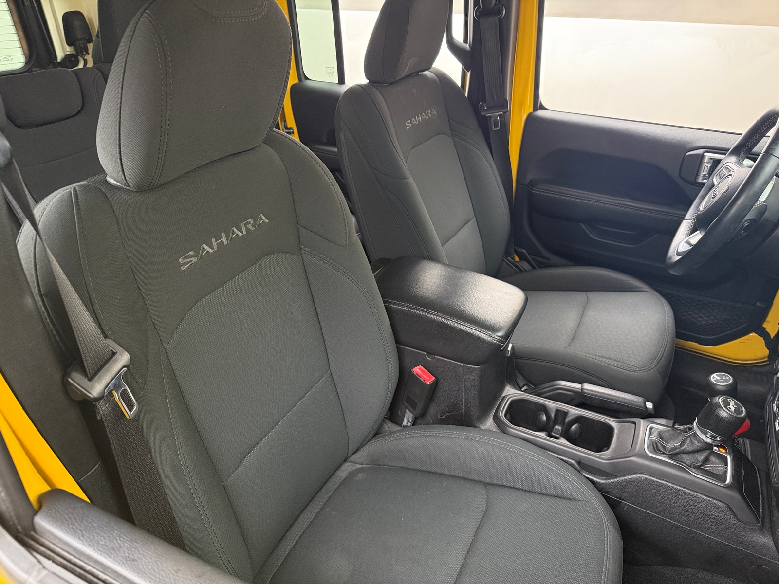 Thumbnail: 2019 Jeep Wrangler - 2