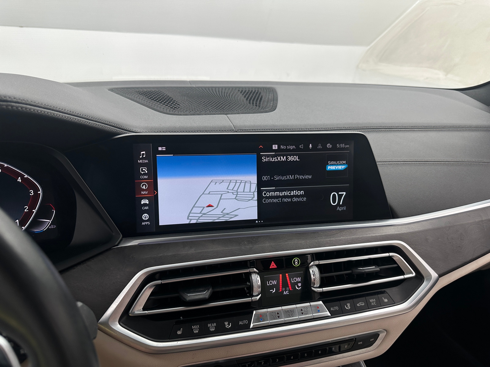 Thumbnail: 2022 BMW X5 - 3