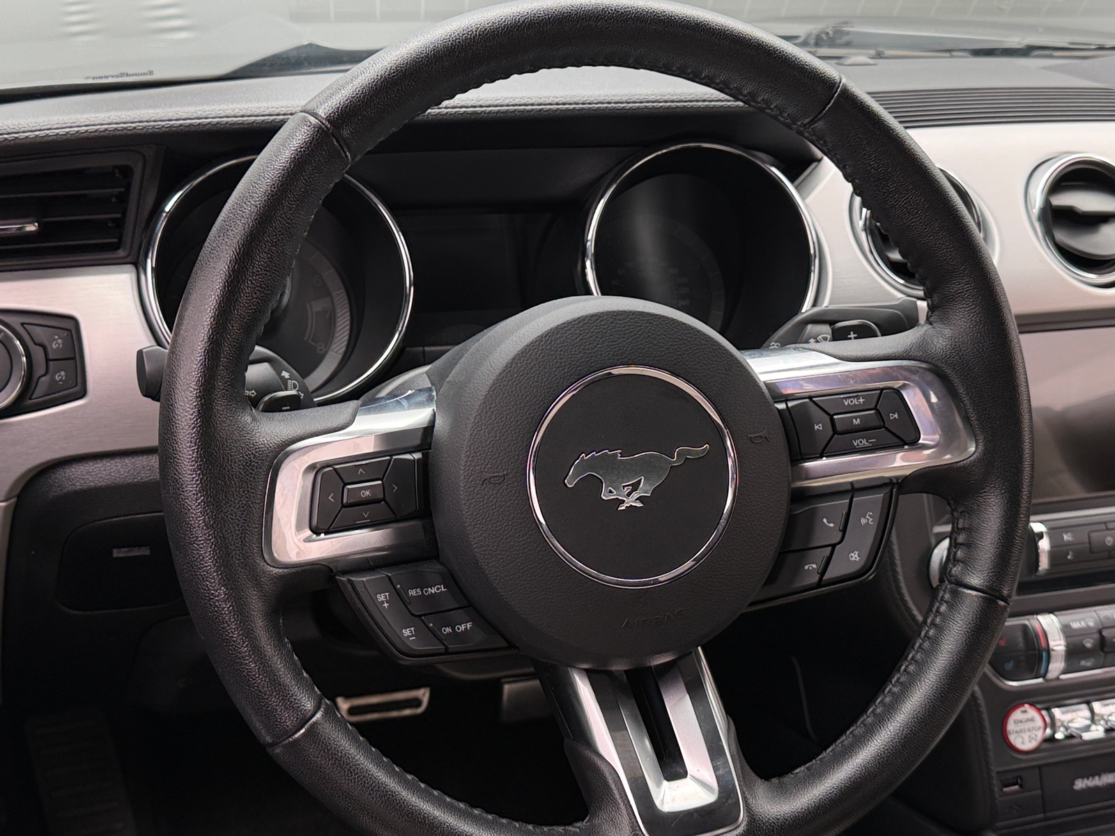 Thumbnail: 2017 Ford Mustang - 4