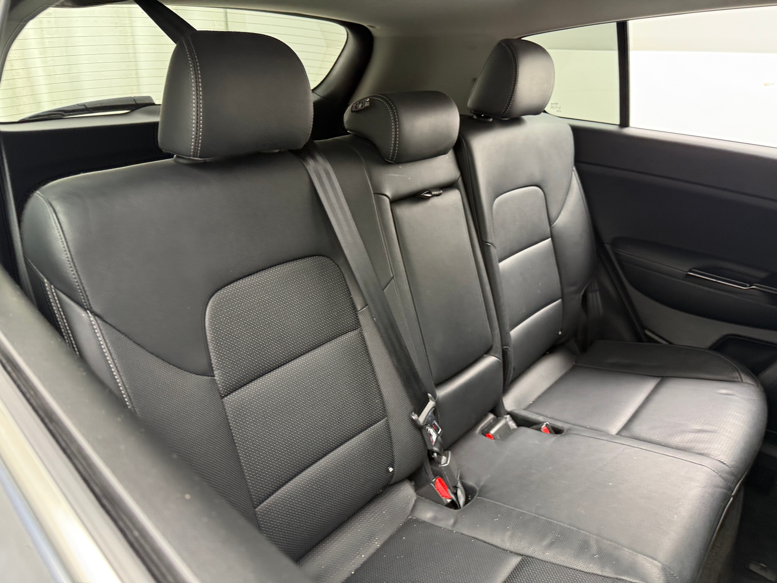 Thumbnail: 2020 Kia Sportage - 6