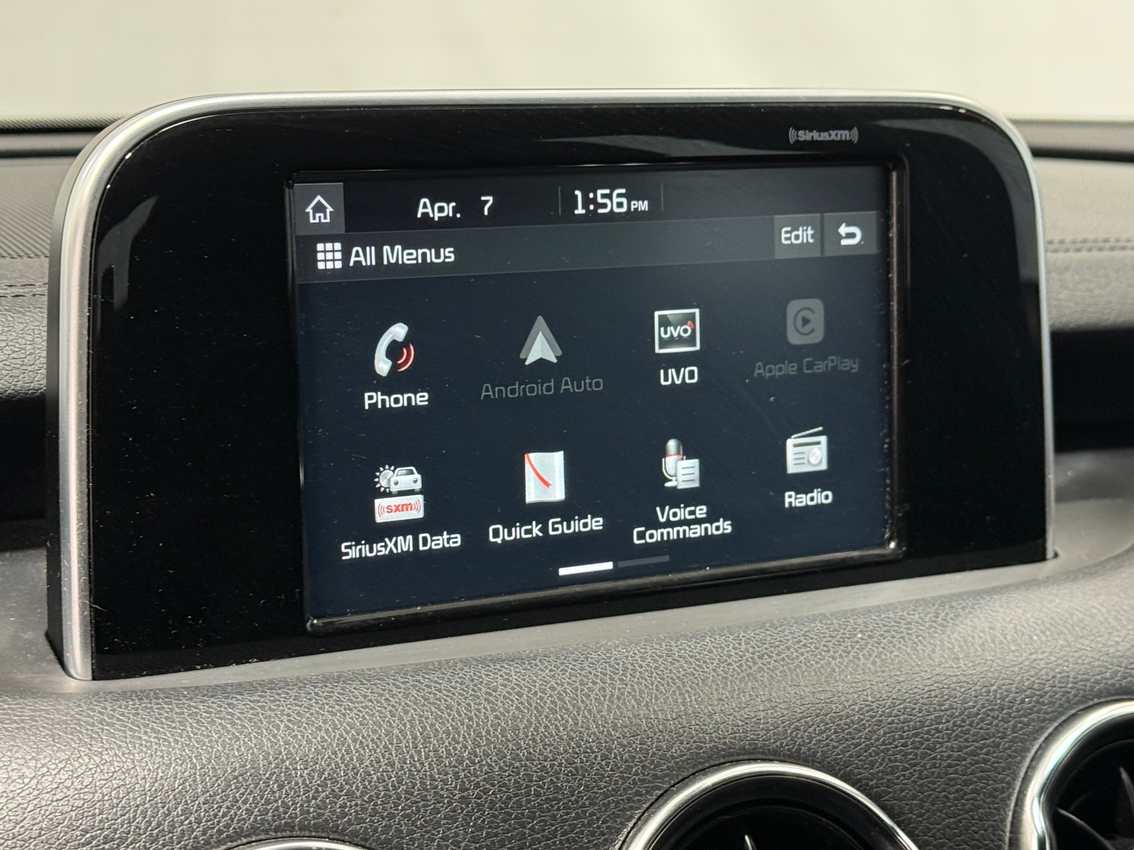 Thumbnail: 2020 Kia Stinger - 3