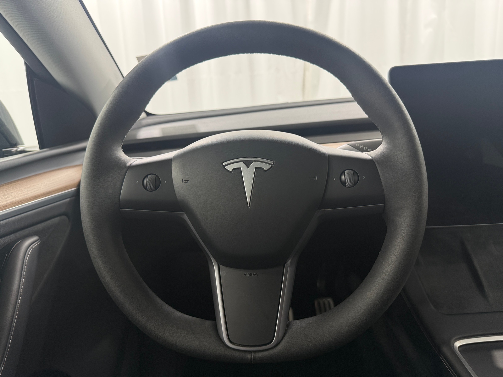 Thumbnail: 2025 Tesla Model Y - 4