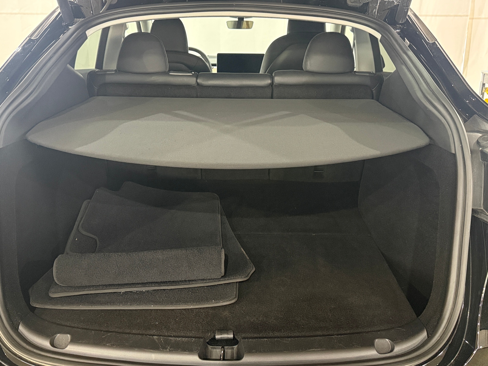 Thumbnail: 2025 Tesla Model Y - 6