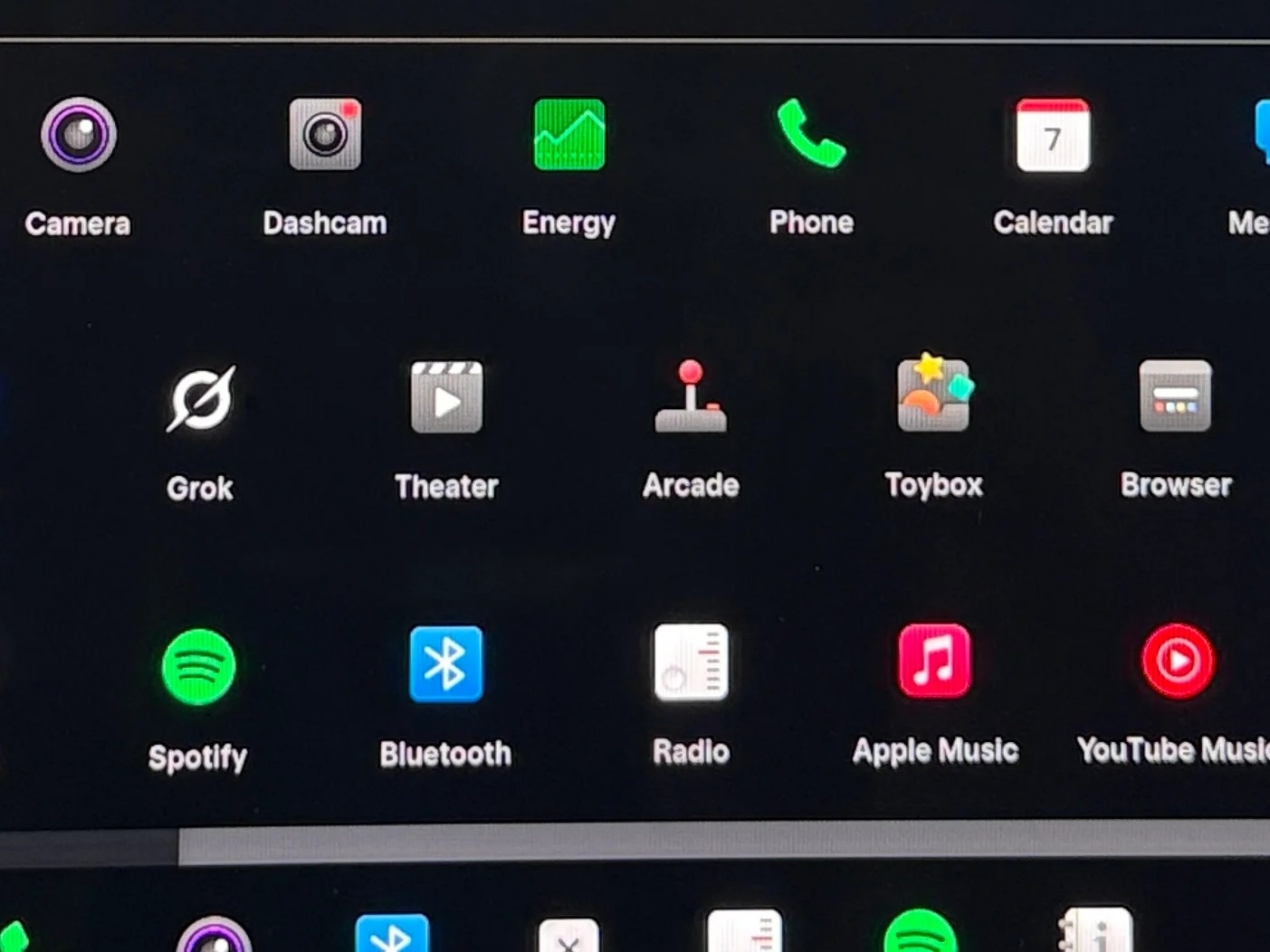 Thumbnail: 2025 Tesla Model Y - 3