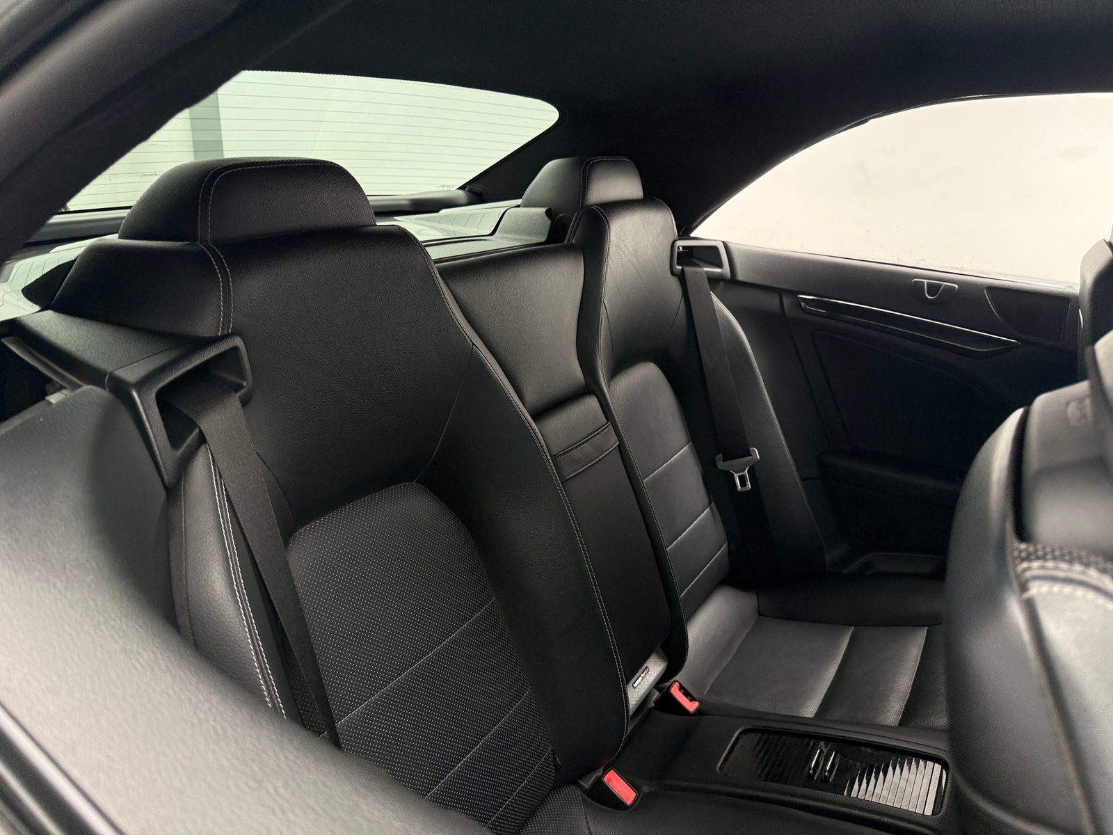 Thumbnail: 2011 Mercedes-Benz E-Class - 5