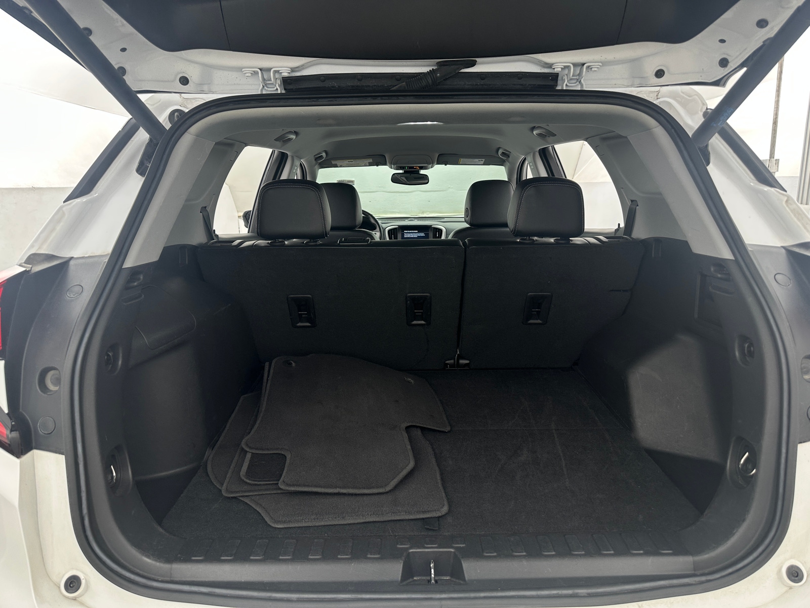 Thumbnail: 2024 GMC Terrain - 6