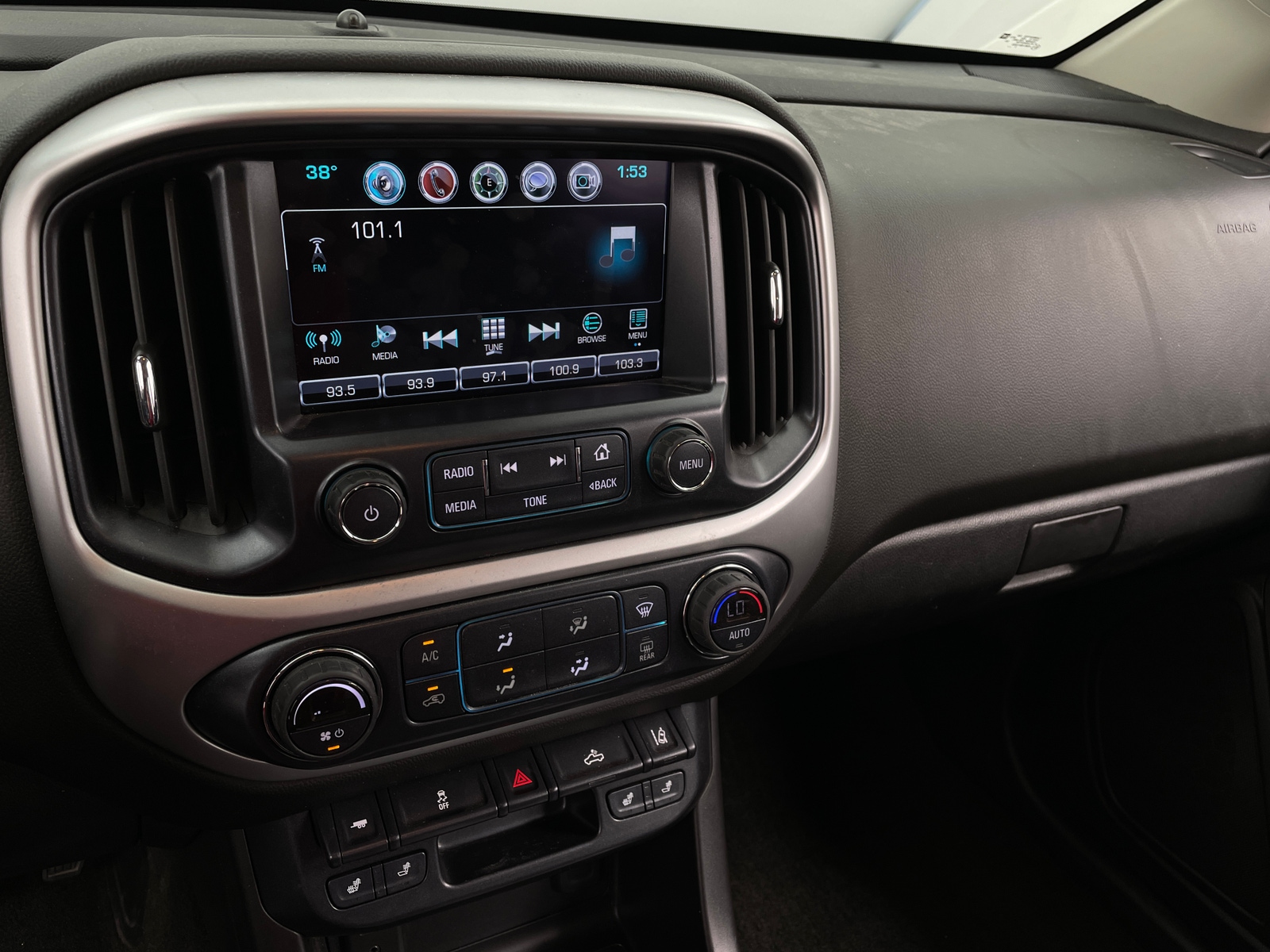 Thumbnail: 2018 Chevrolet Colorado - 4