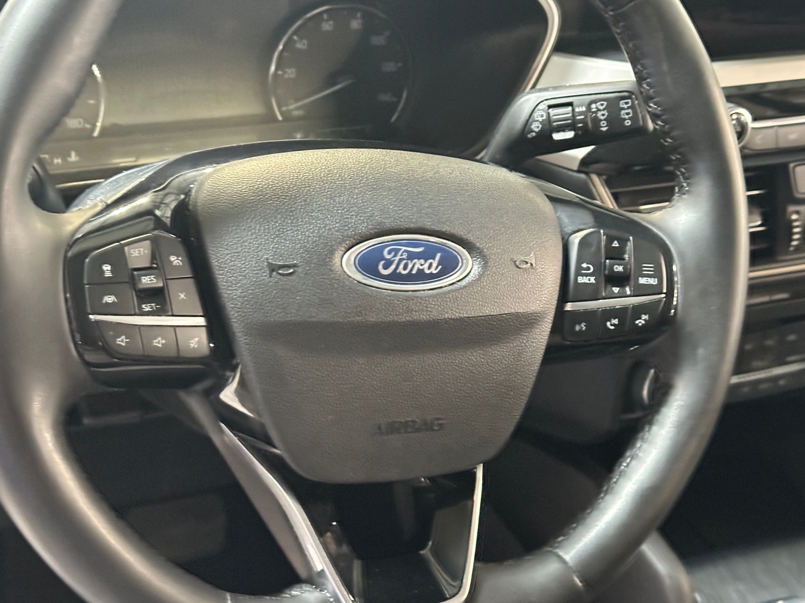 Thumbnail: 2022 Ford Escape - 5