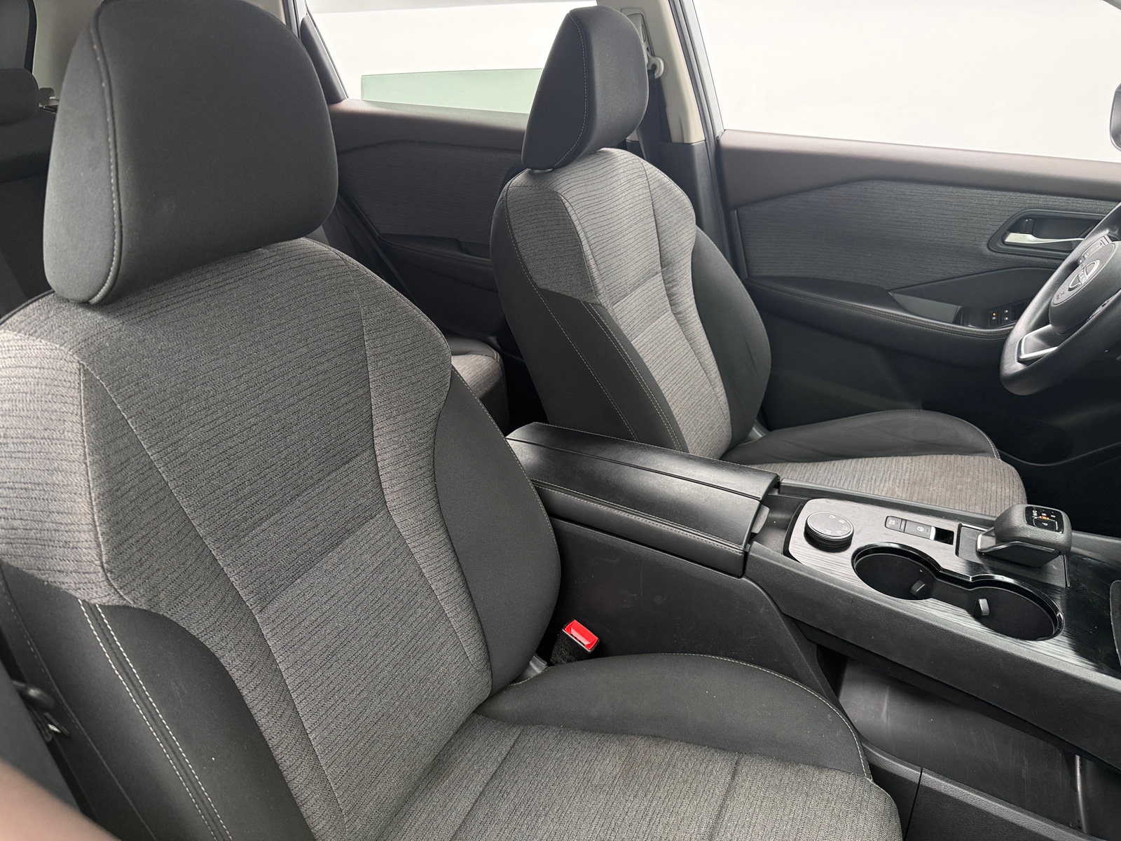 Thumbnail: 2023 Nissan Rogue - 2